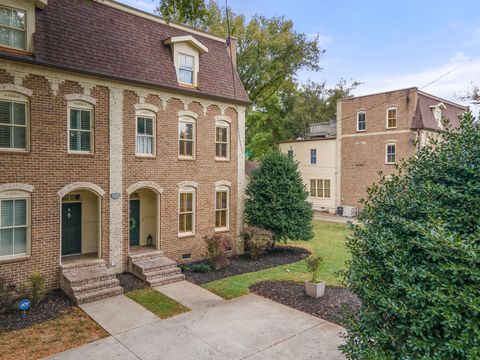 2102A Sharondale Dr Nashville TN 37215