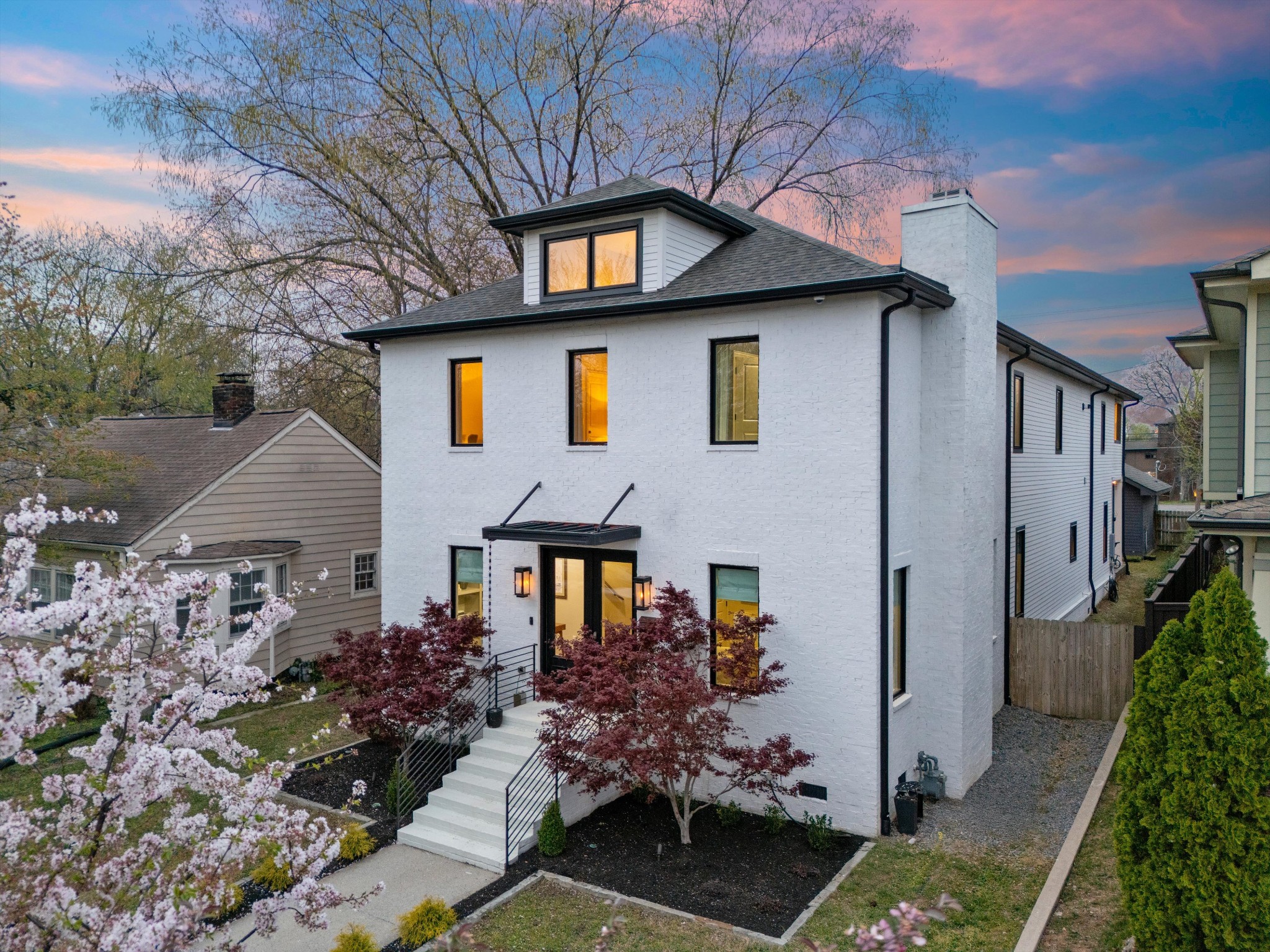 924 Gilmore Ave