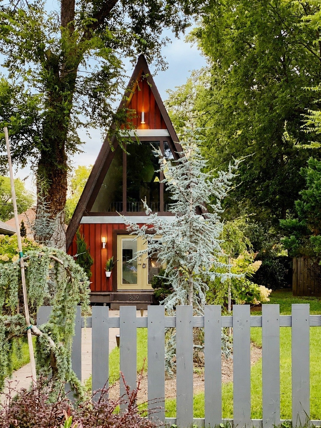 3-bed listing at 1809 Eastside Ave, Nashville