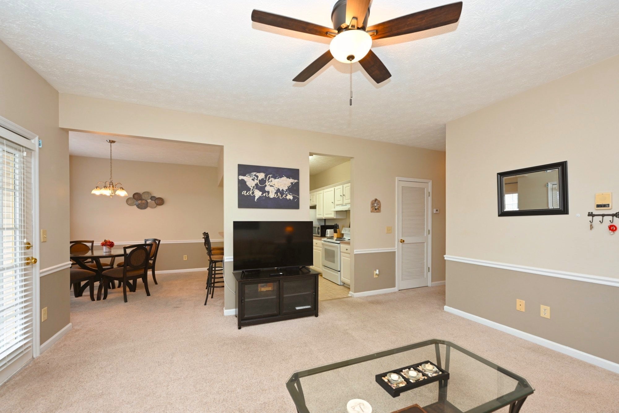 910 Churchill Crossing, Madison TN 37115 2-bed home, photo 4 of 38