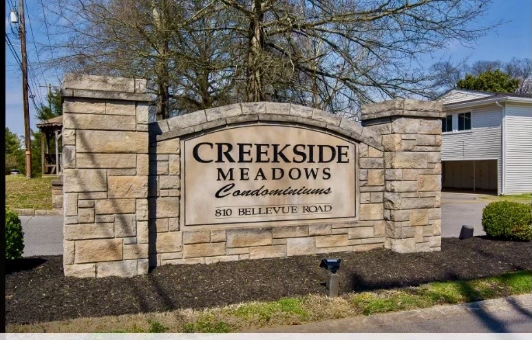 810 Bellevue Rd 272