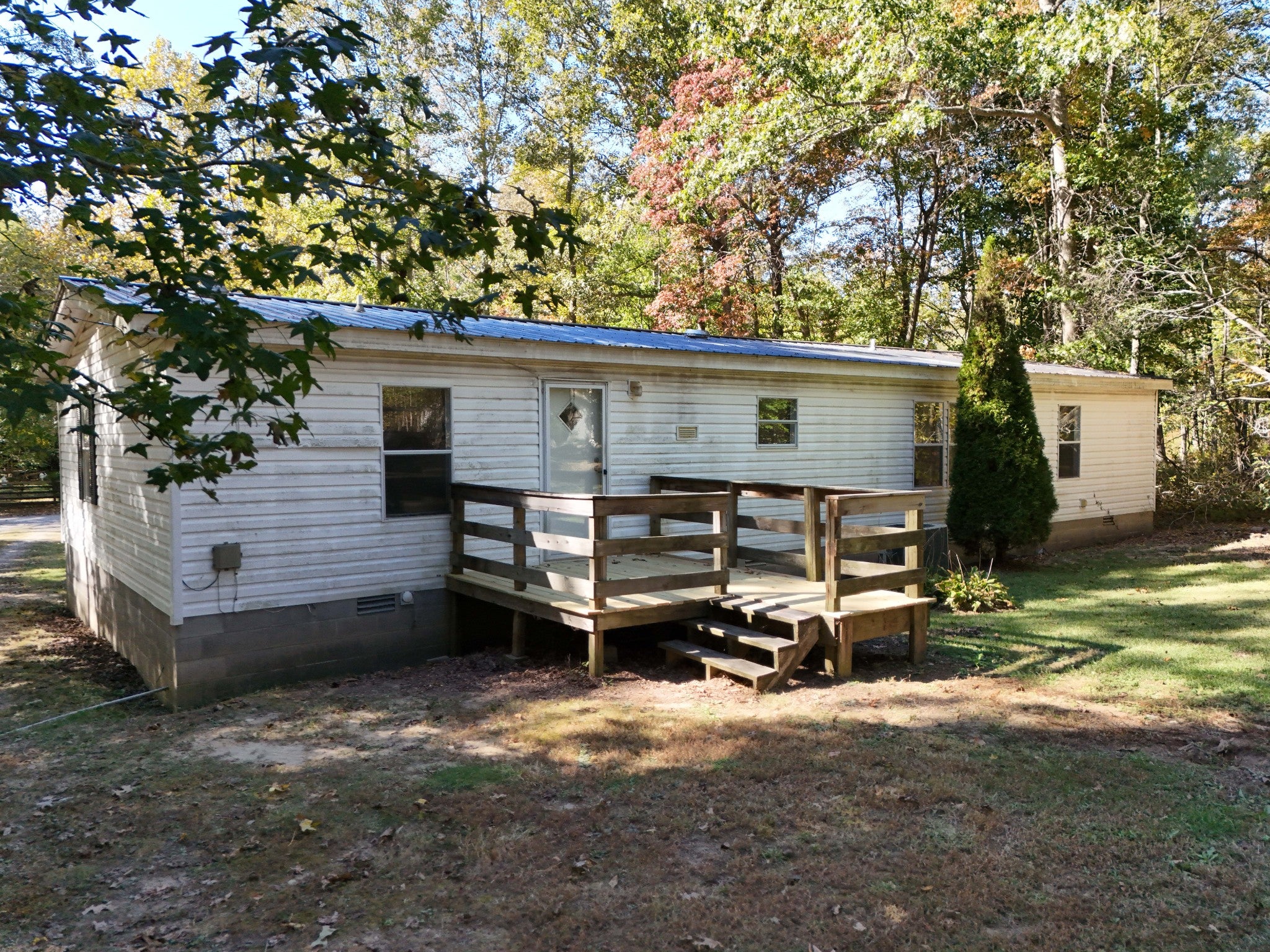 46 Poplar Dr