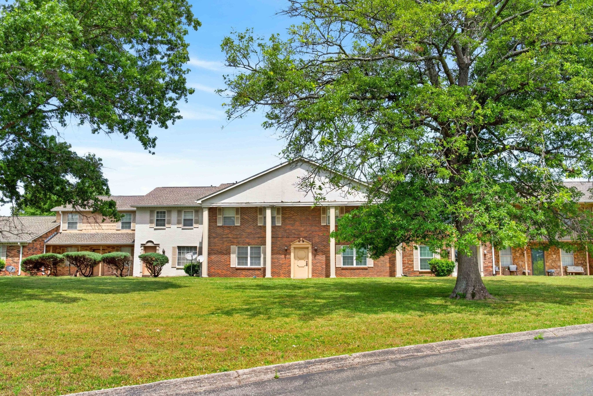 1301 Neelys Bend Rd 6