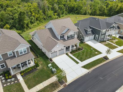 1175 Pebble Run Rd Hendersonville TN 37075