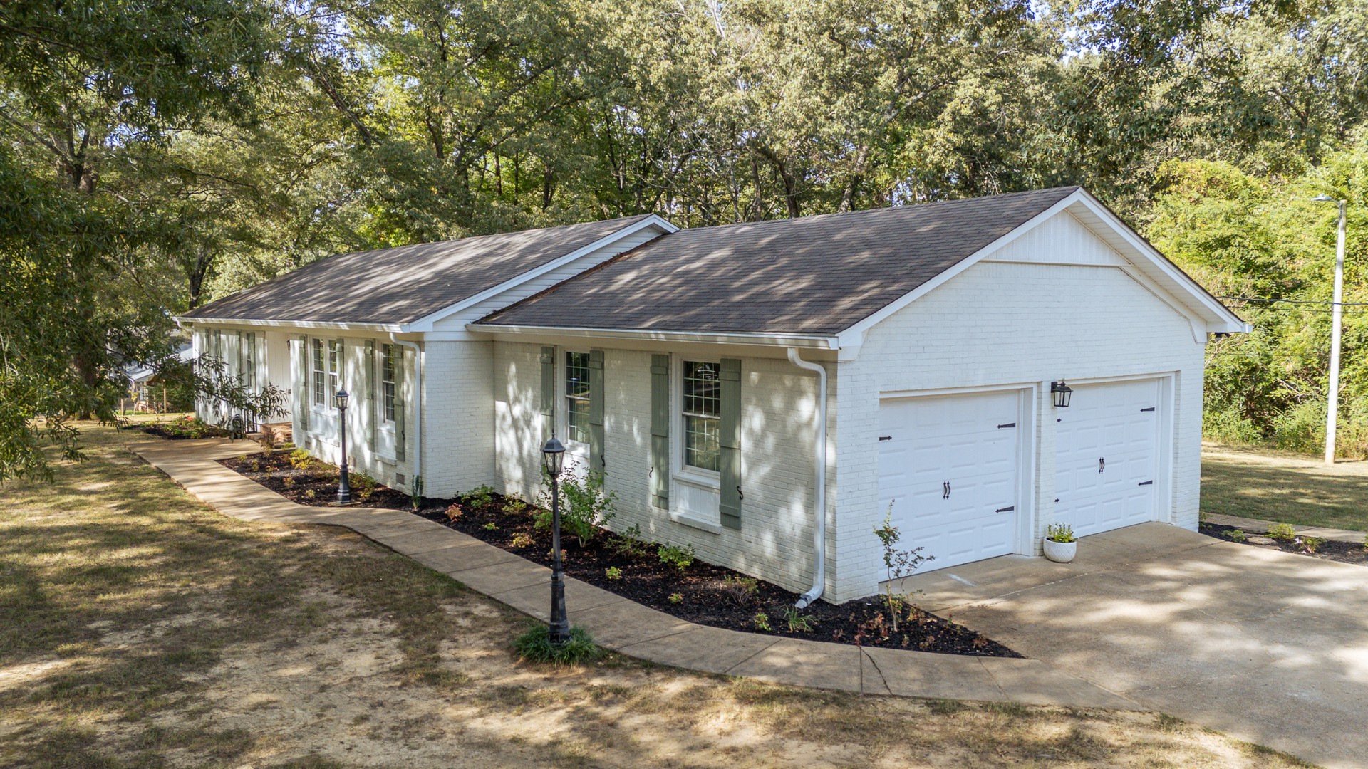 145 Carrie B Dr