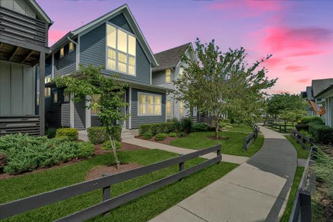 Photo of 1079 Treaty Oaks Dr, Nashville, TN 37209 (MLS # 3287981)