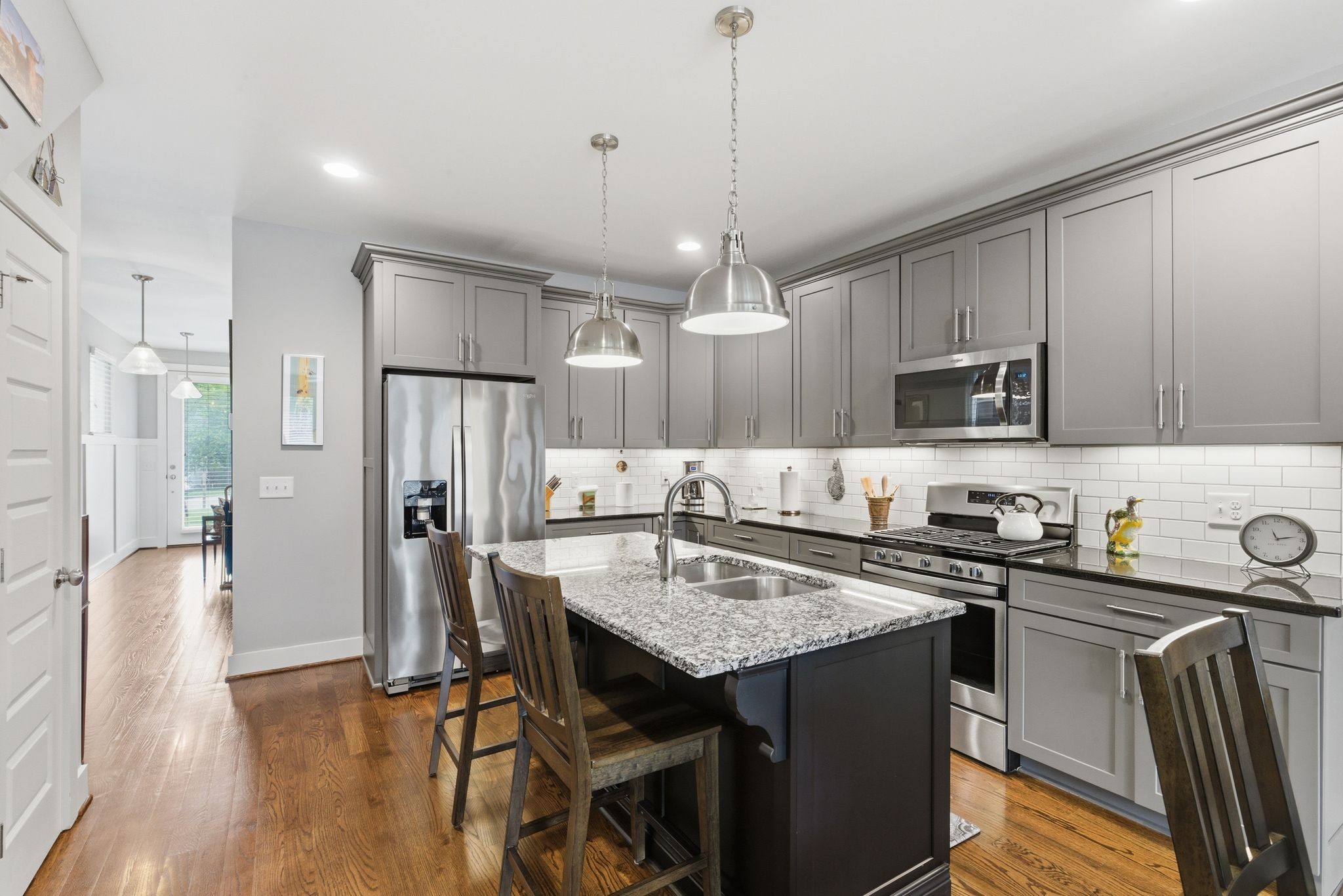 5411 Michigan Ave