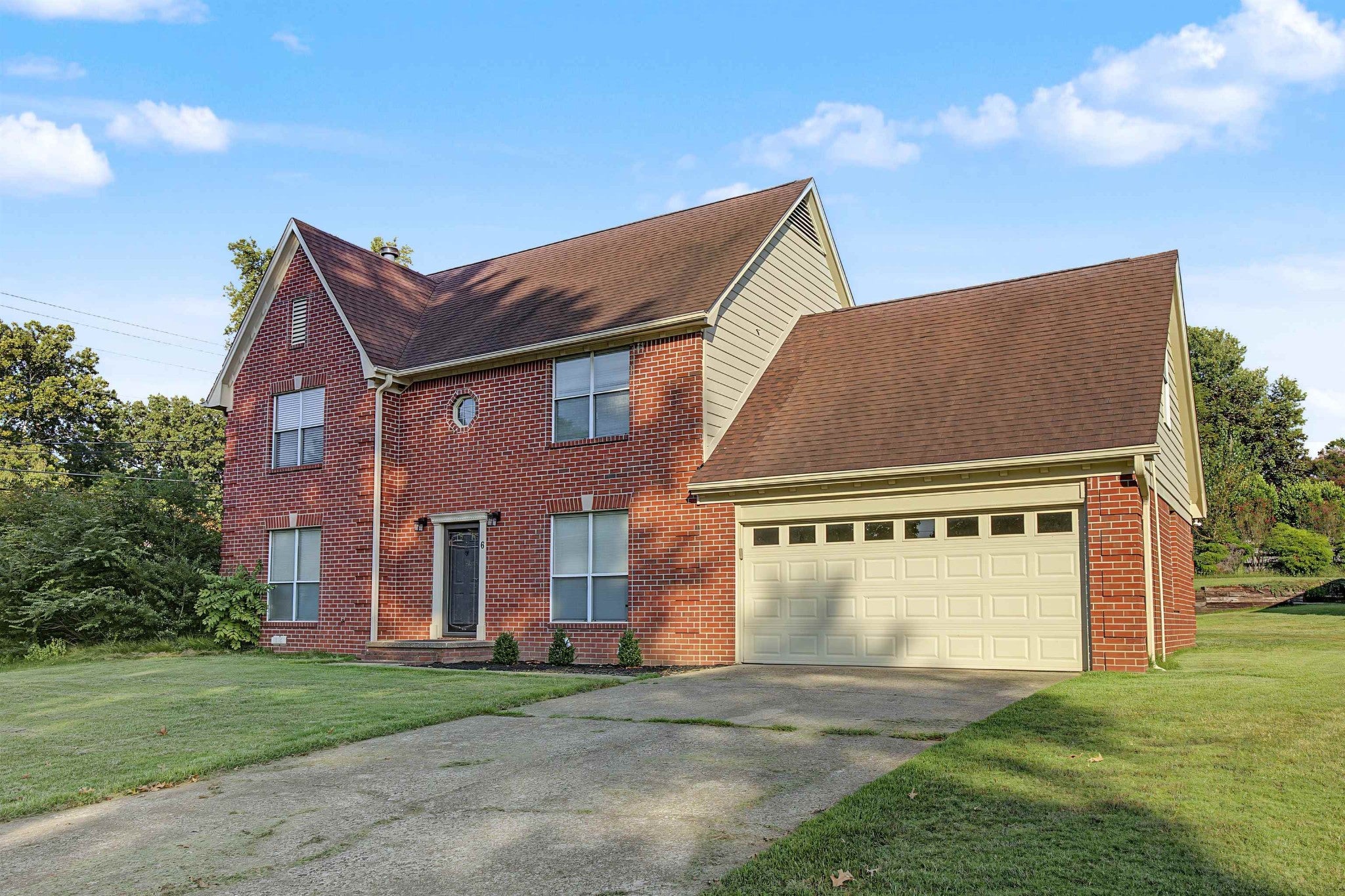 6 GLEN ECHO DR