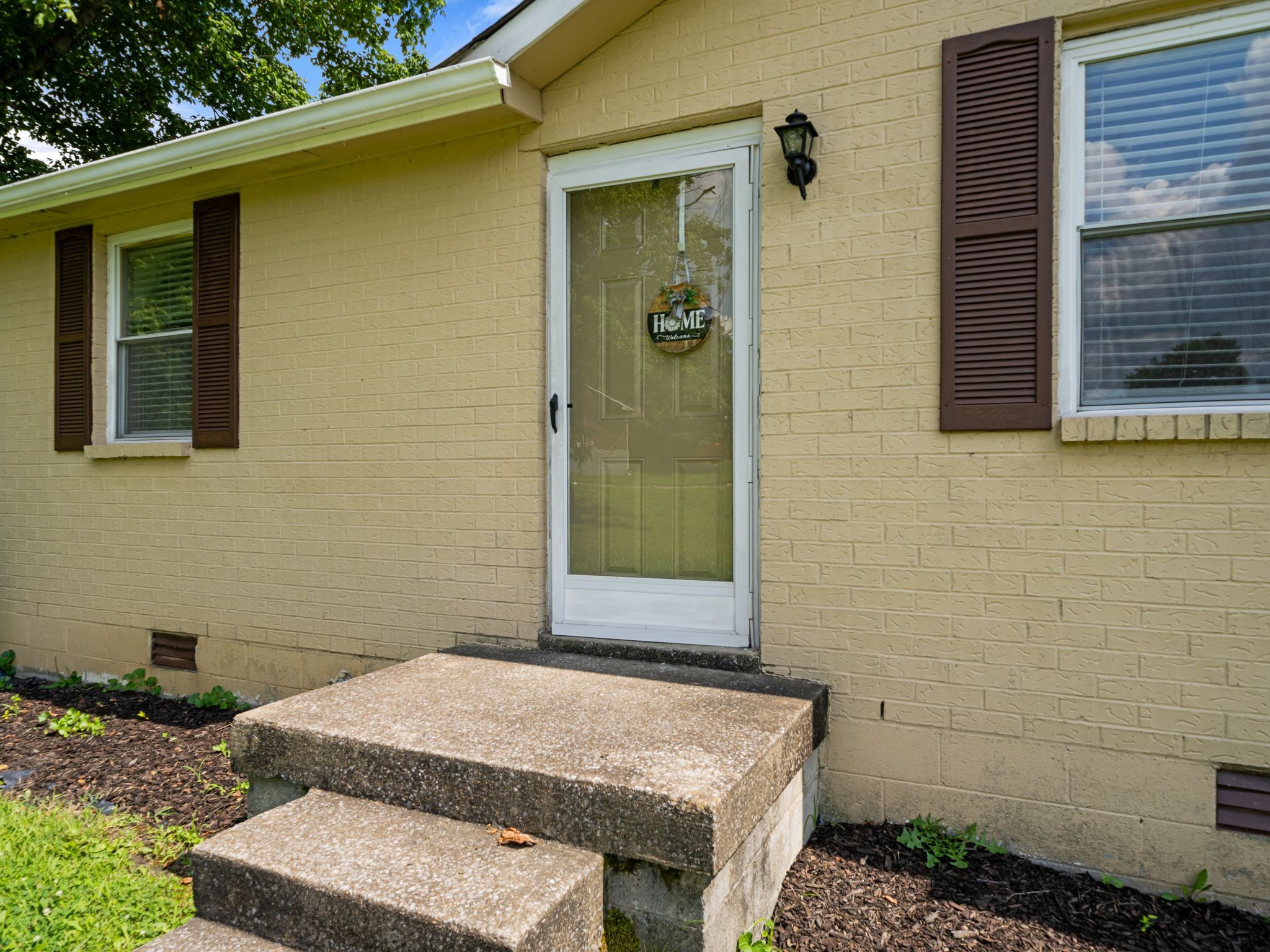 167 Plum St