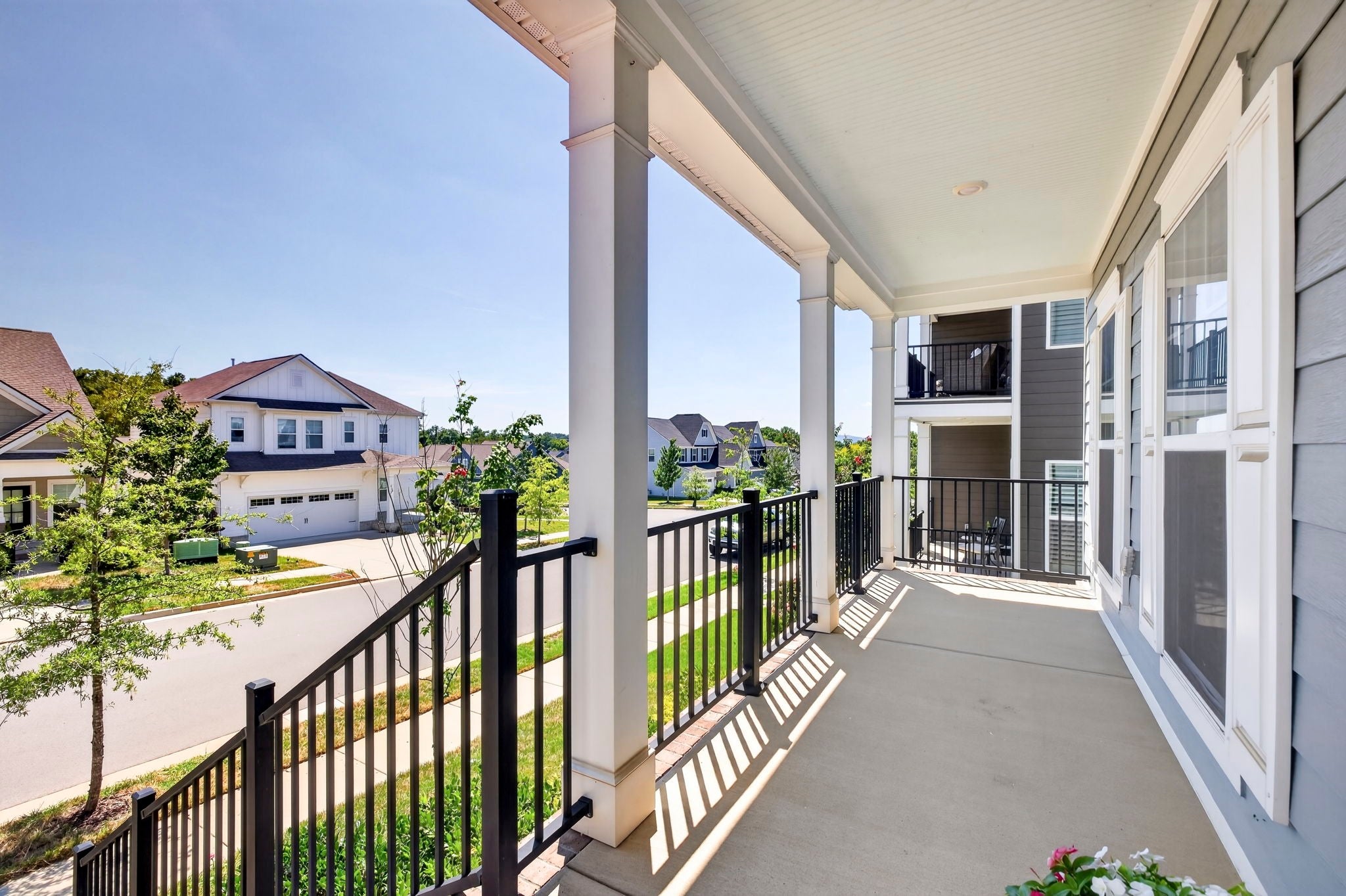 8109 Warbler Way