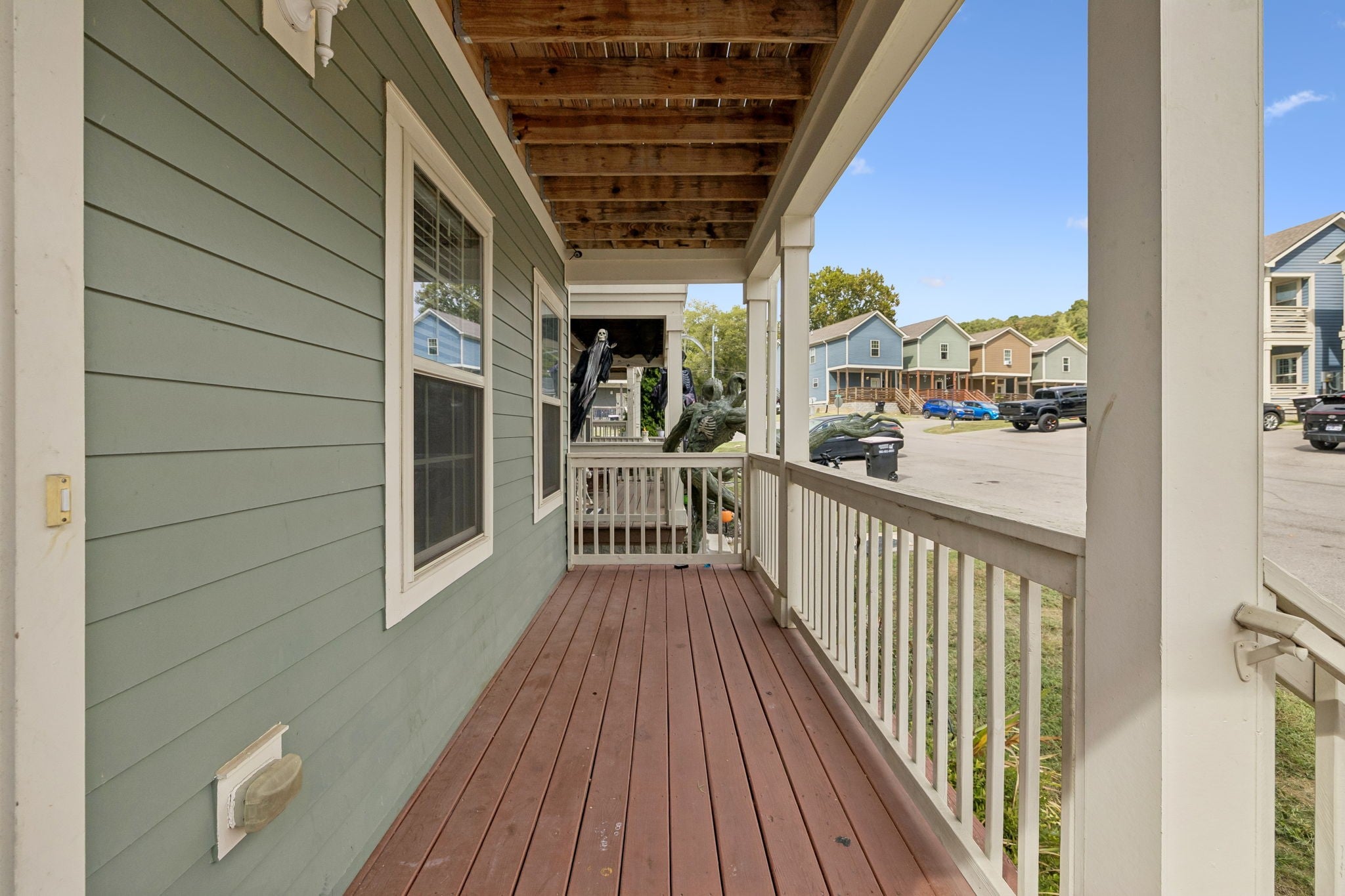152 Laurel Way