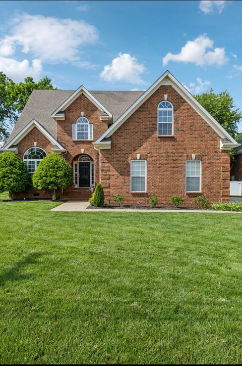 5122 Stonewood Dr Smyrna TN 37167