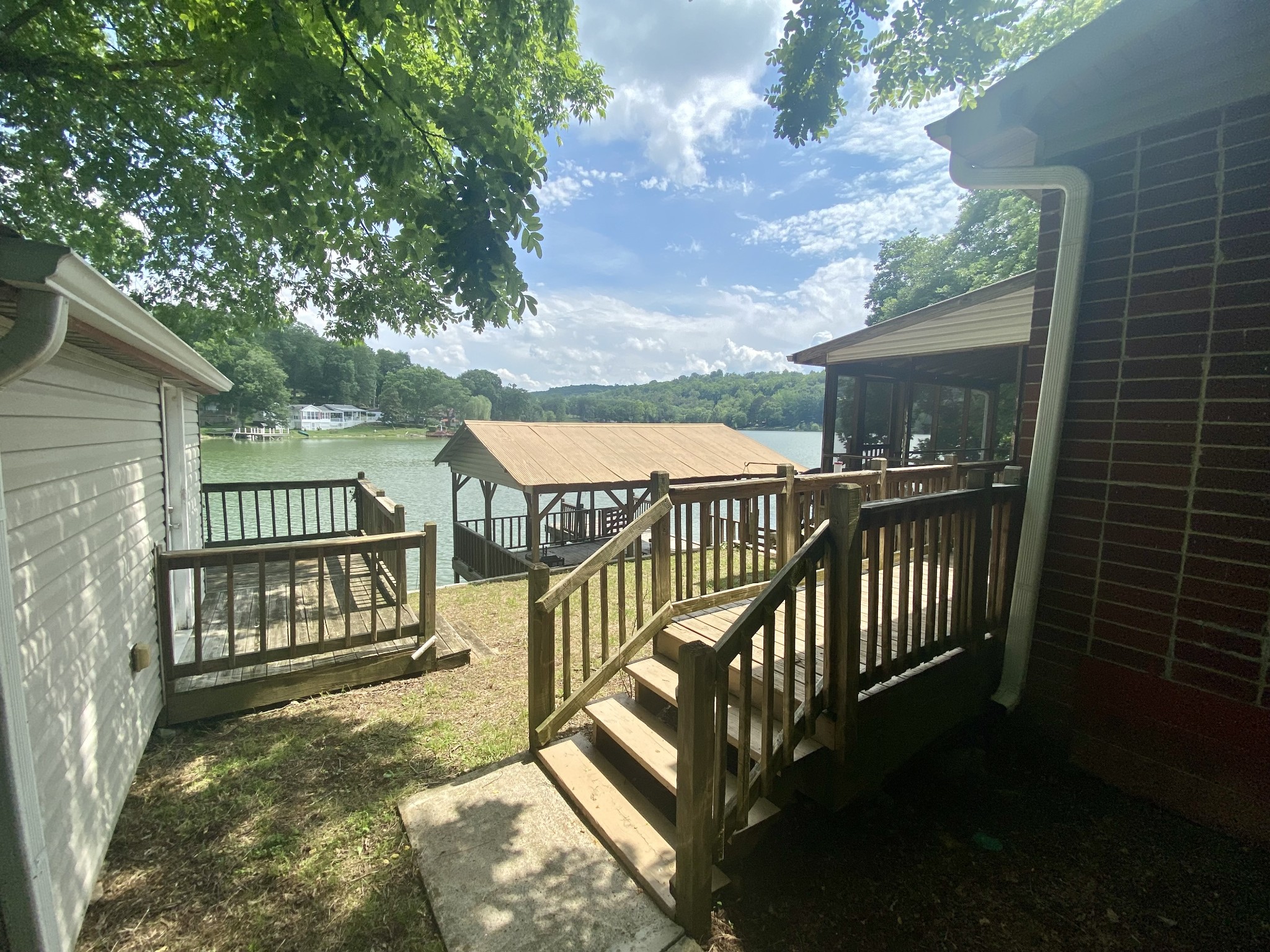 1801 Lake Logan Rd