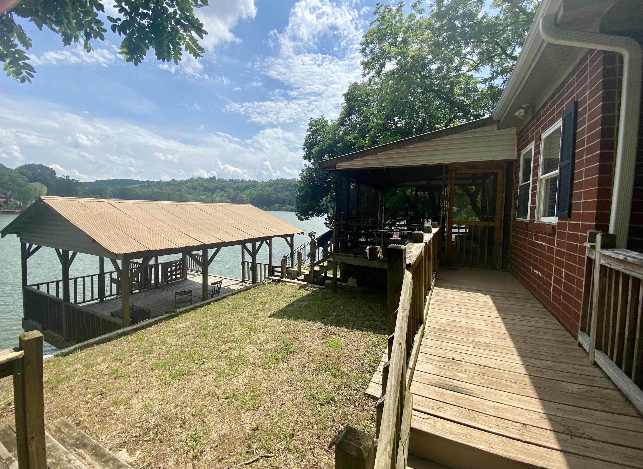 1801 Lake Logan Rd