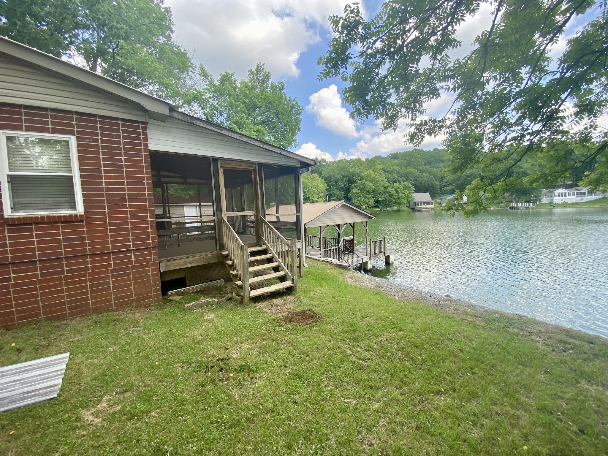 1801 Lake Logan Rd