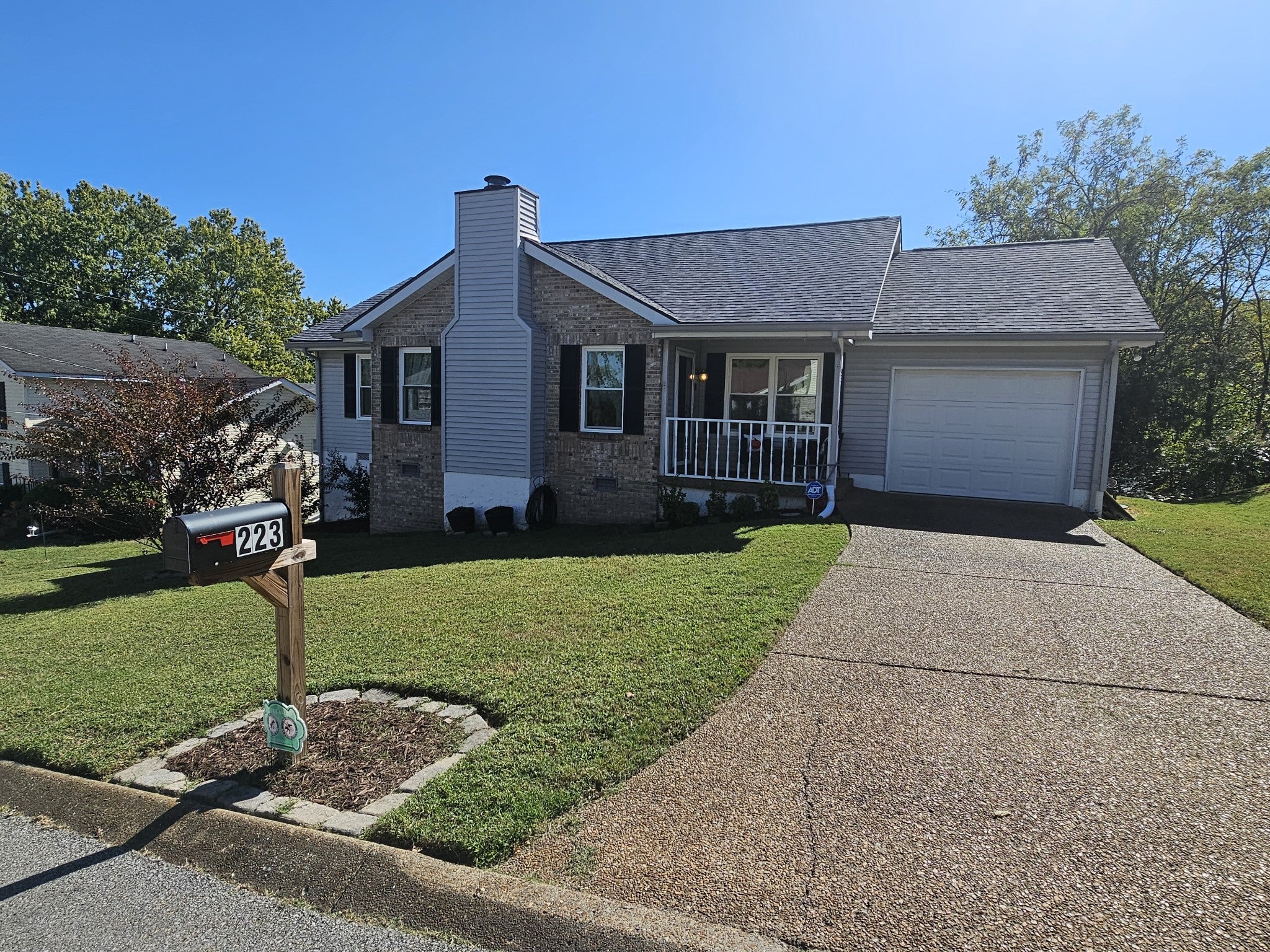 3-bed listing at 223 Ash Grove Drive, Nashville