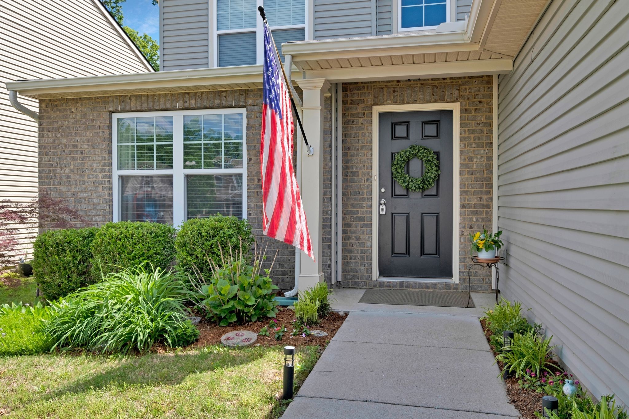 1464 Old Stone Rd