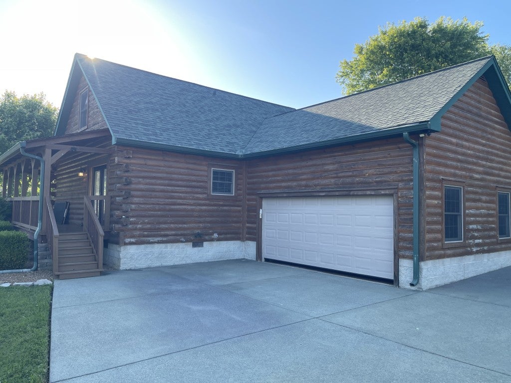 619 Westview Dr