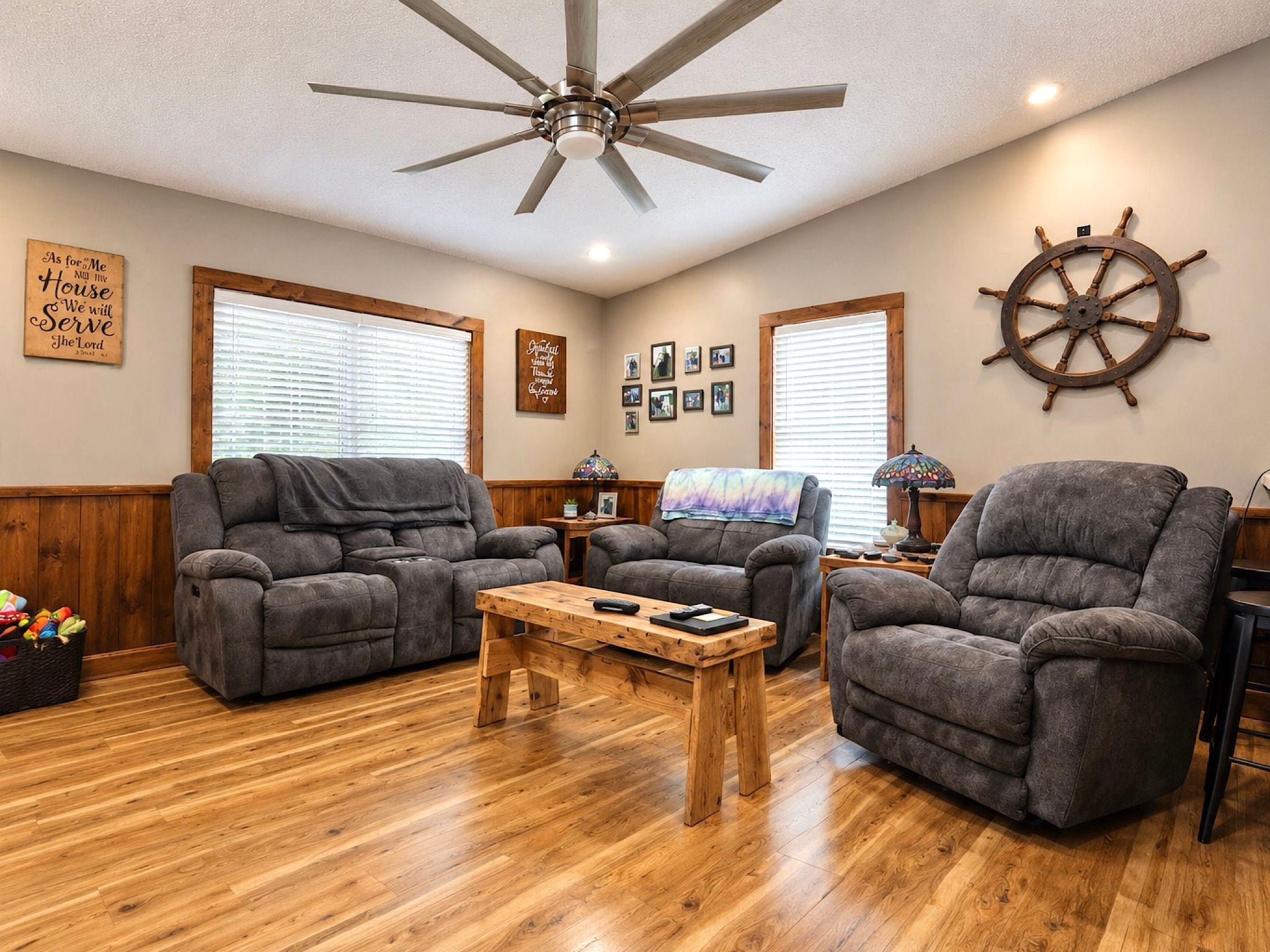 190 Burgess Dr