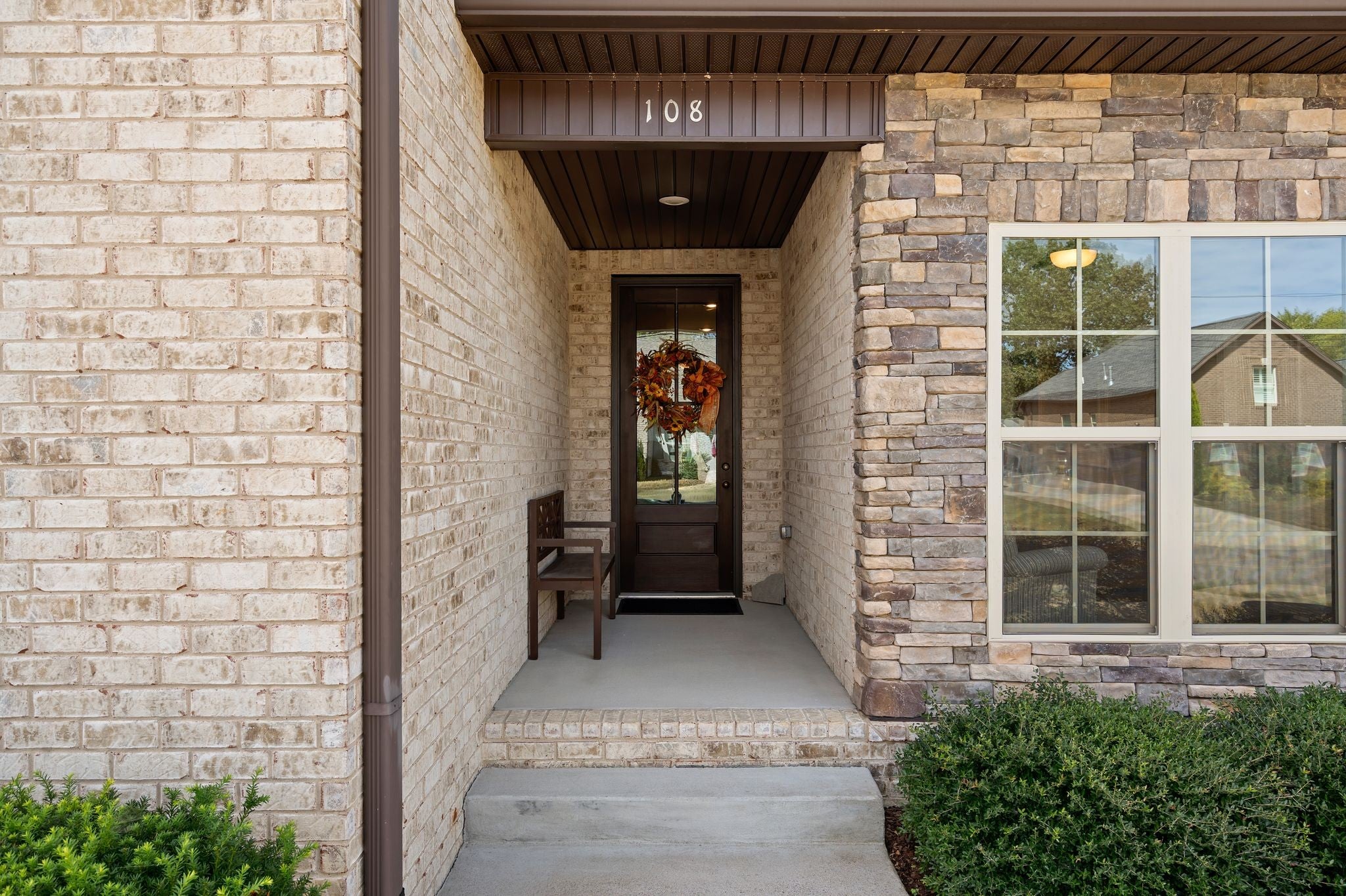 108 Montelena Dr