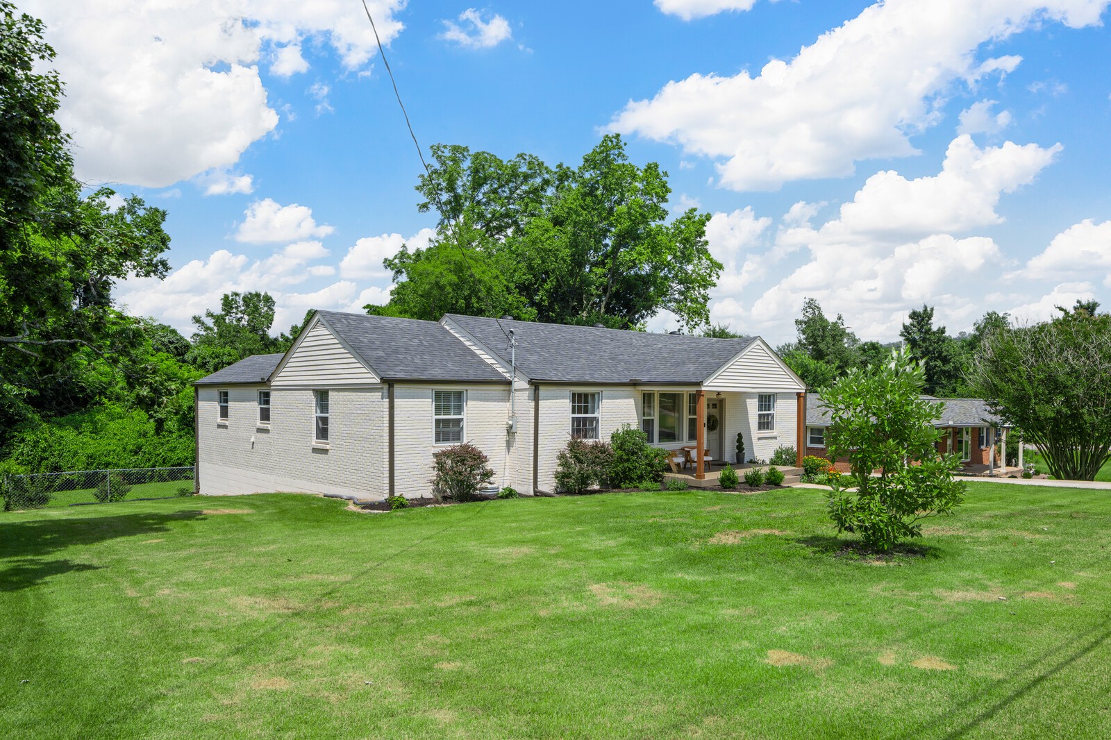 2416 Dennywood Dr