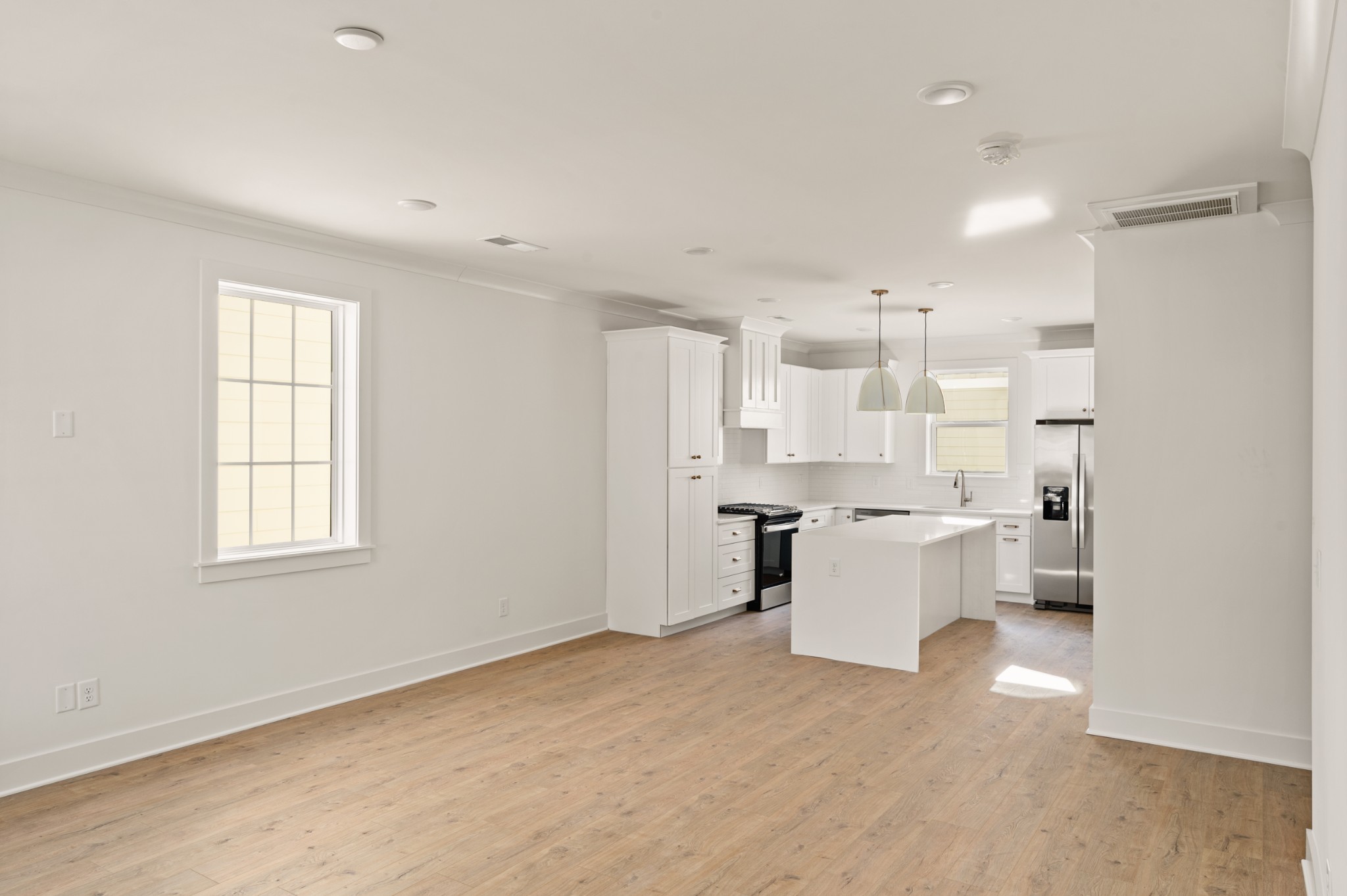 504 Edwin St 23