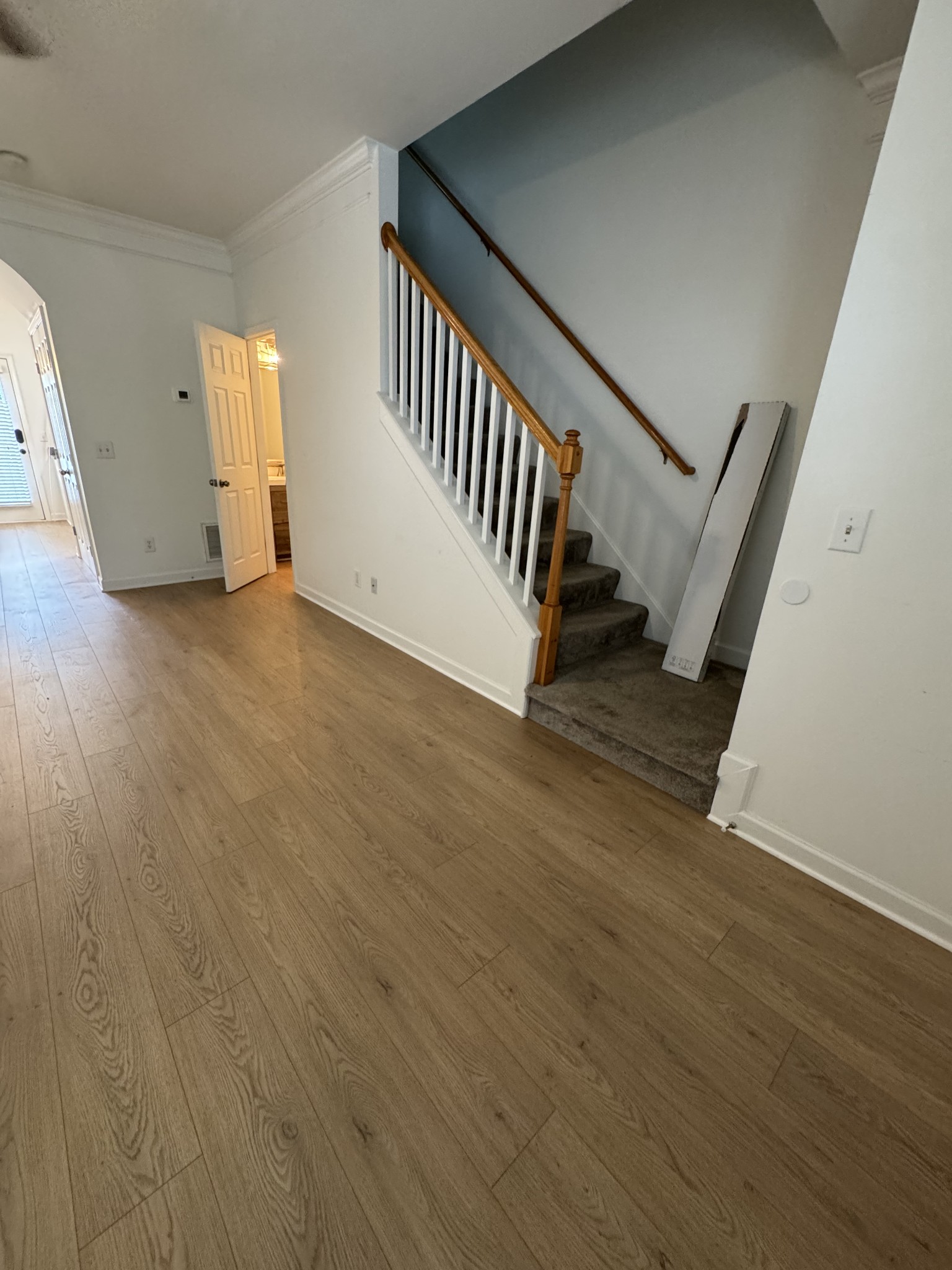 809 Benton Ave