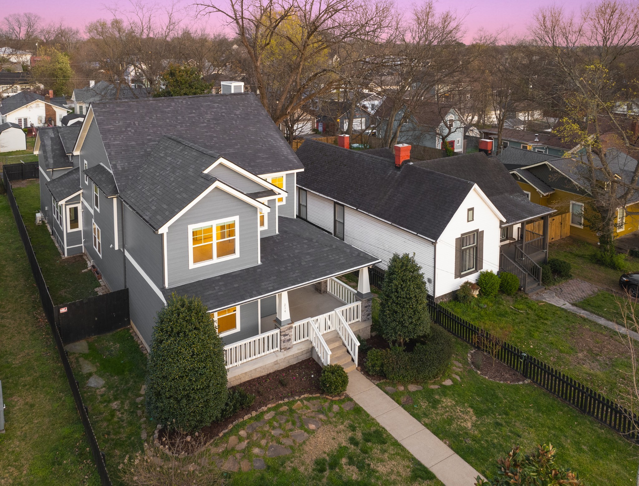 214 Manchester Ave