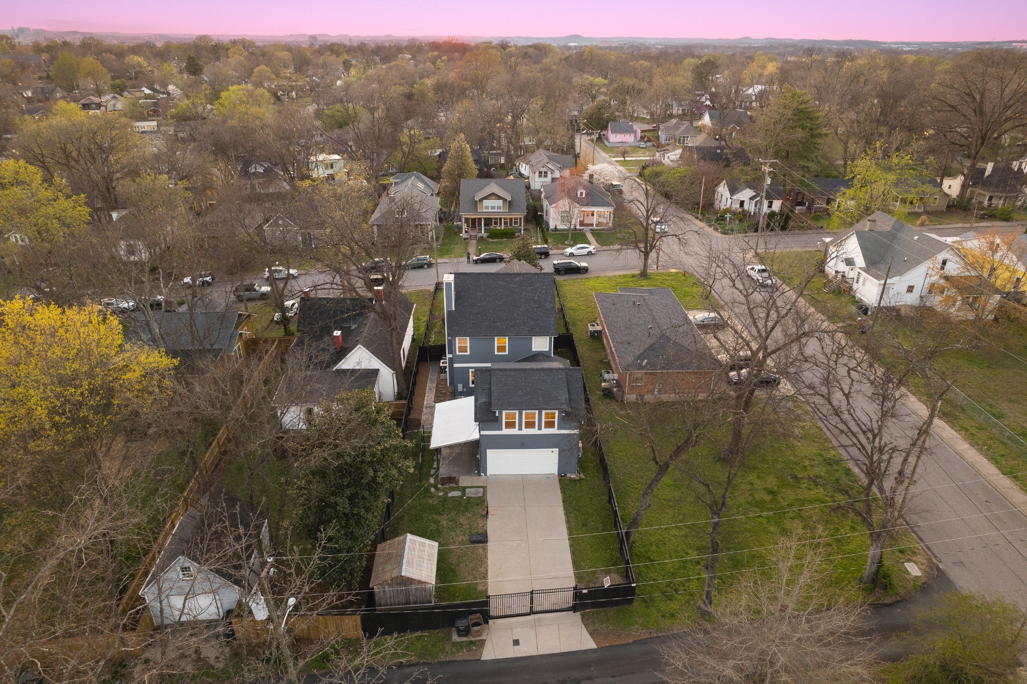 214 Manchester Ave