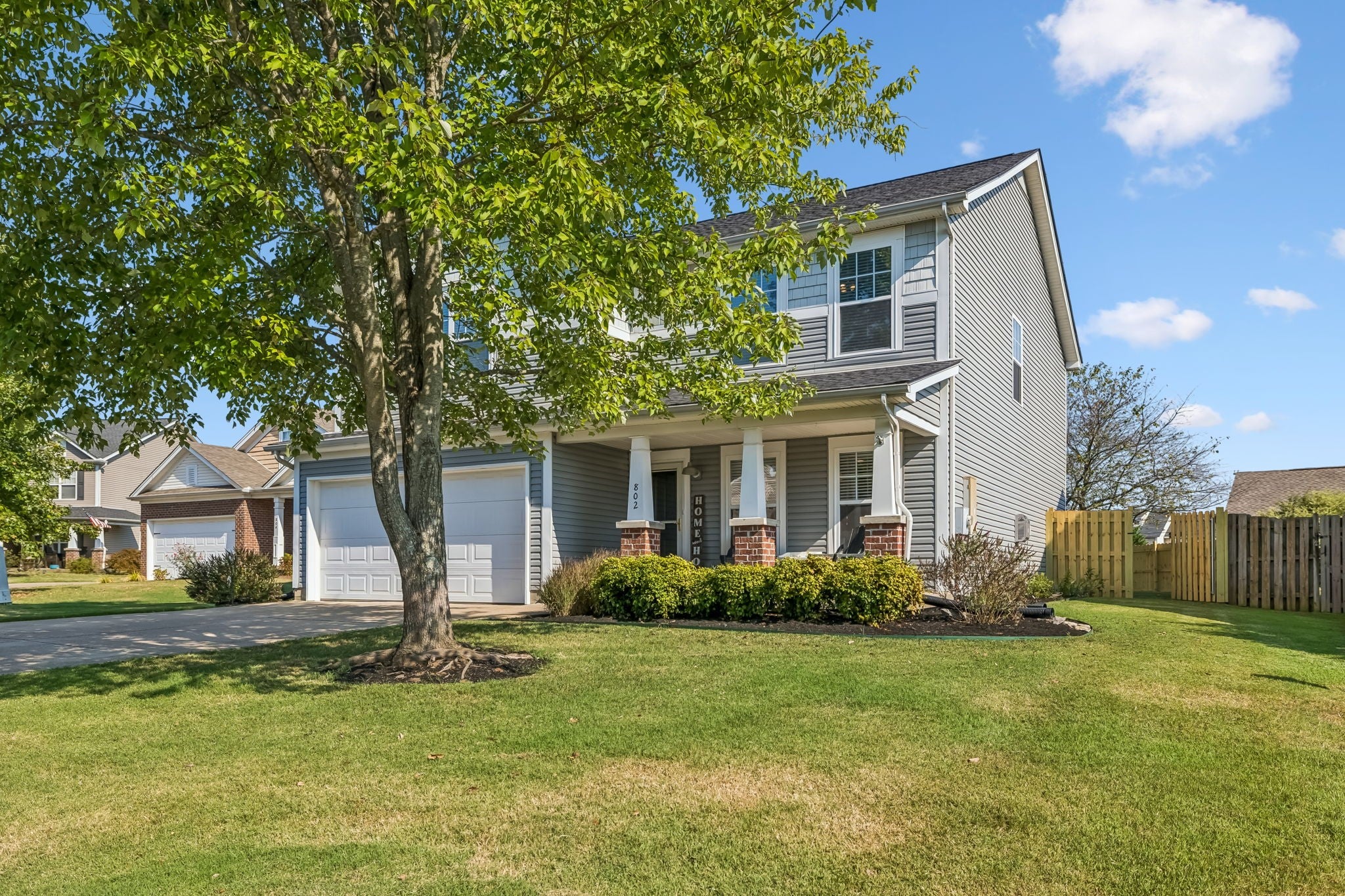 802 Brooksdale Dr
