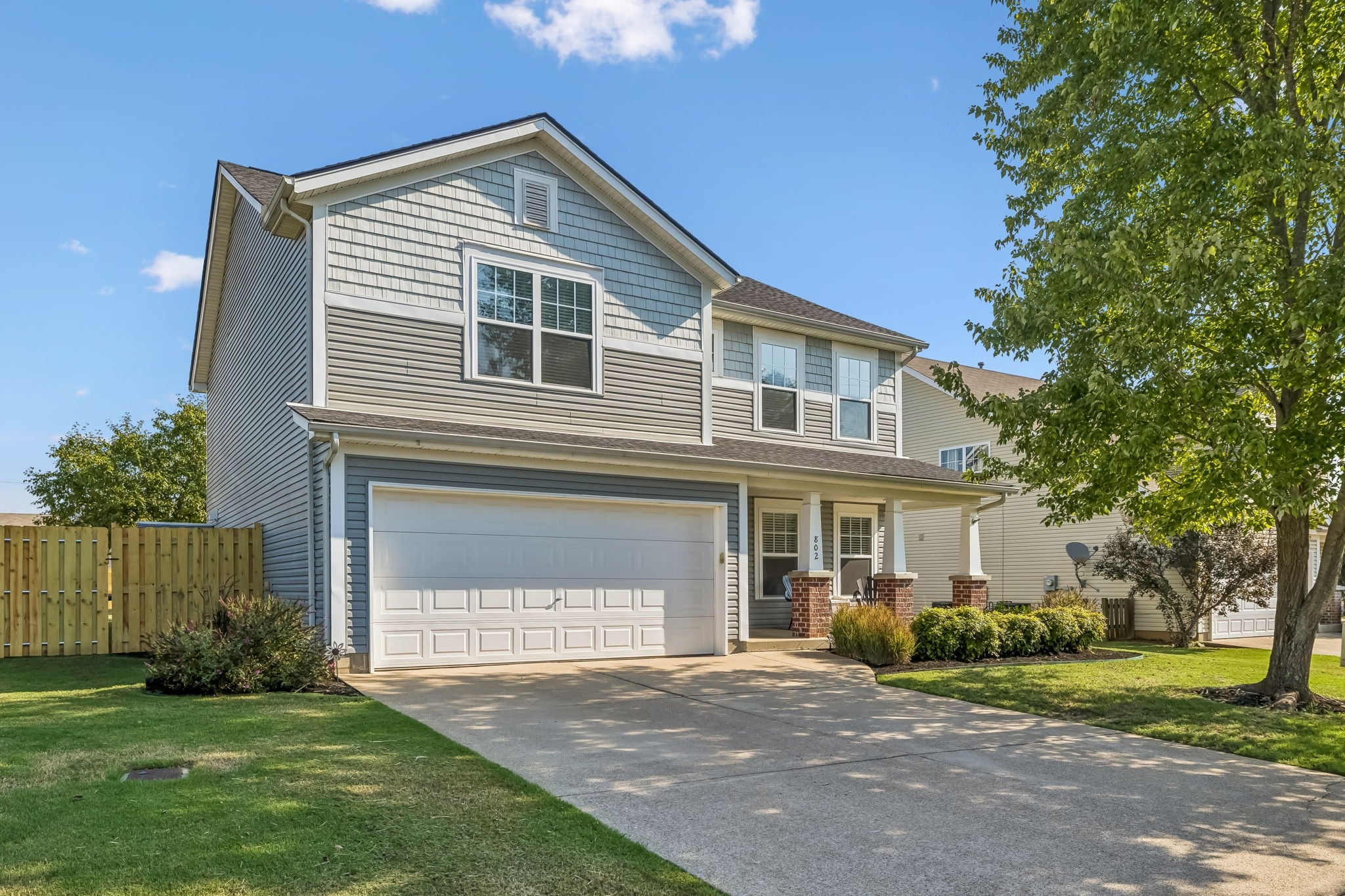 802 Brooksdale Dr