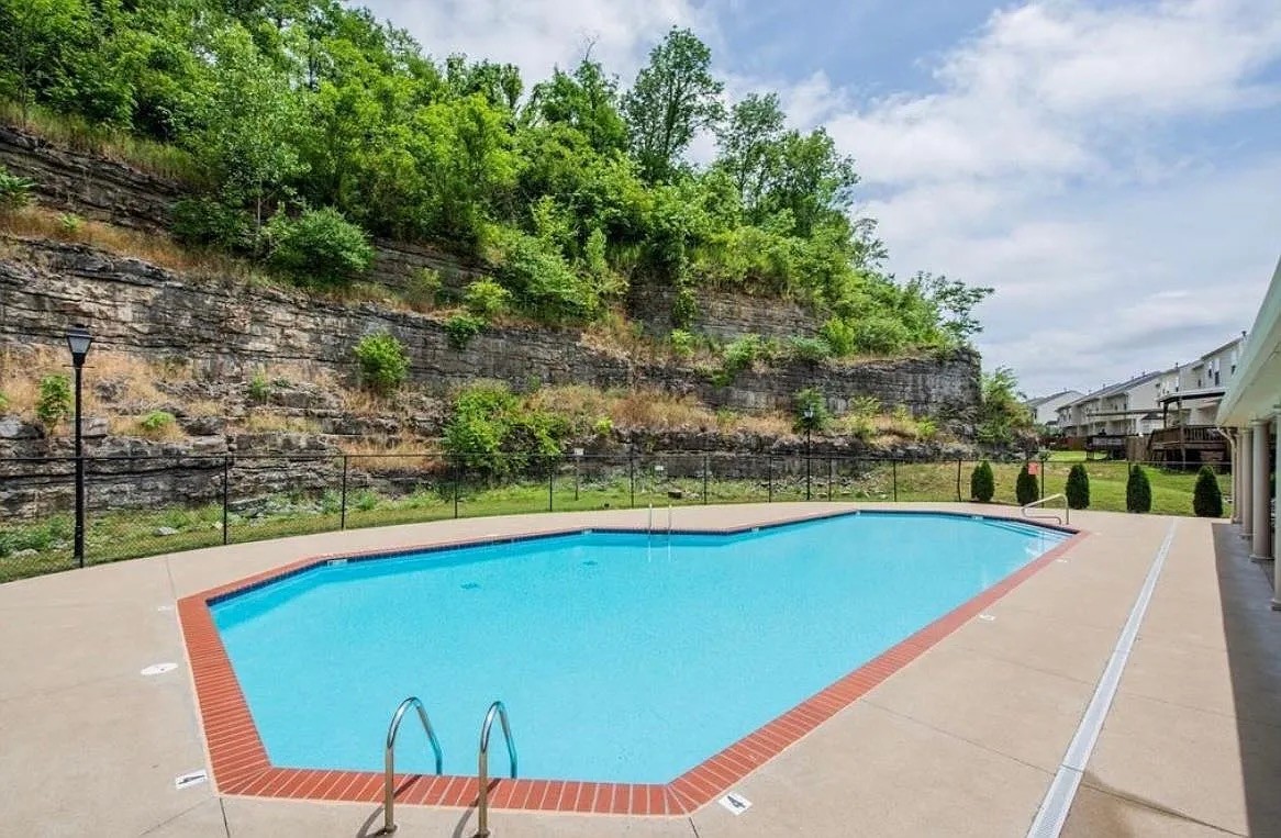 7277 Charlotte Pike 254