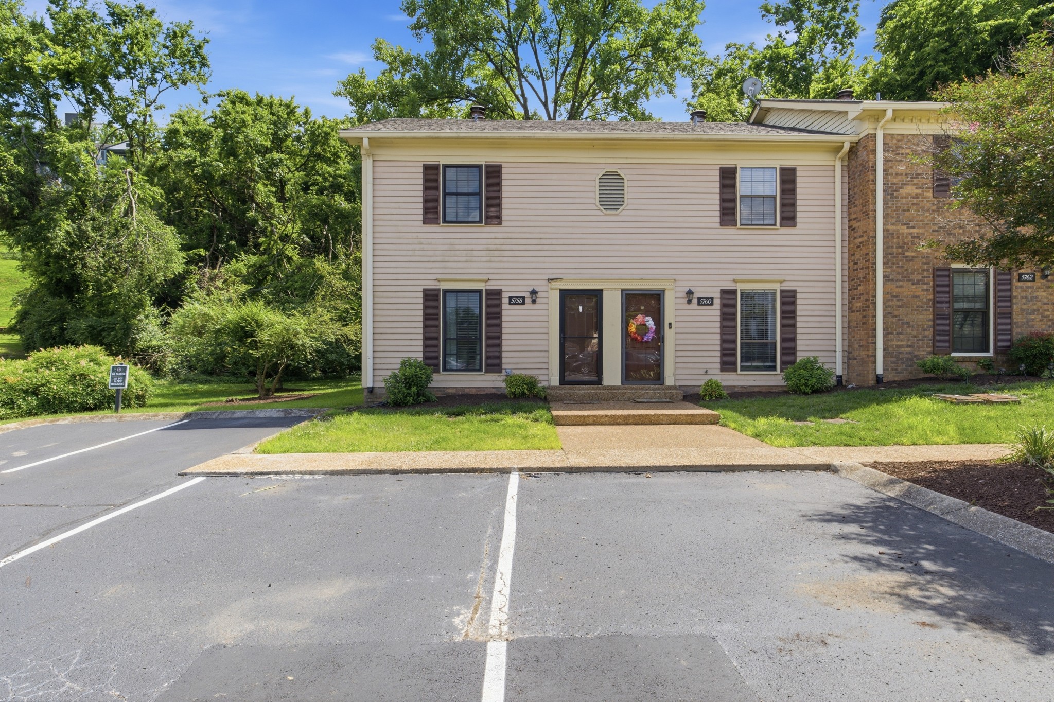 5758 Stone Brook Dr