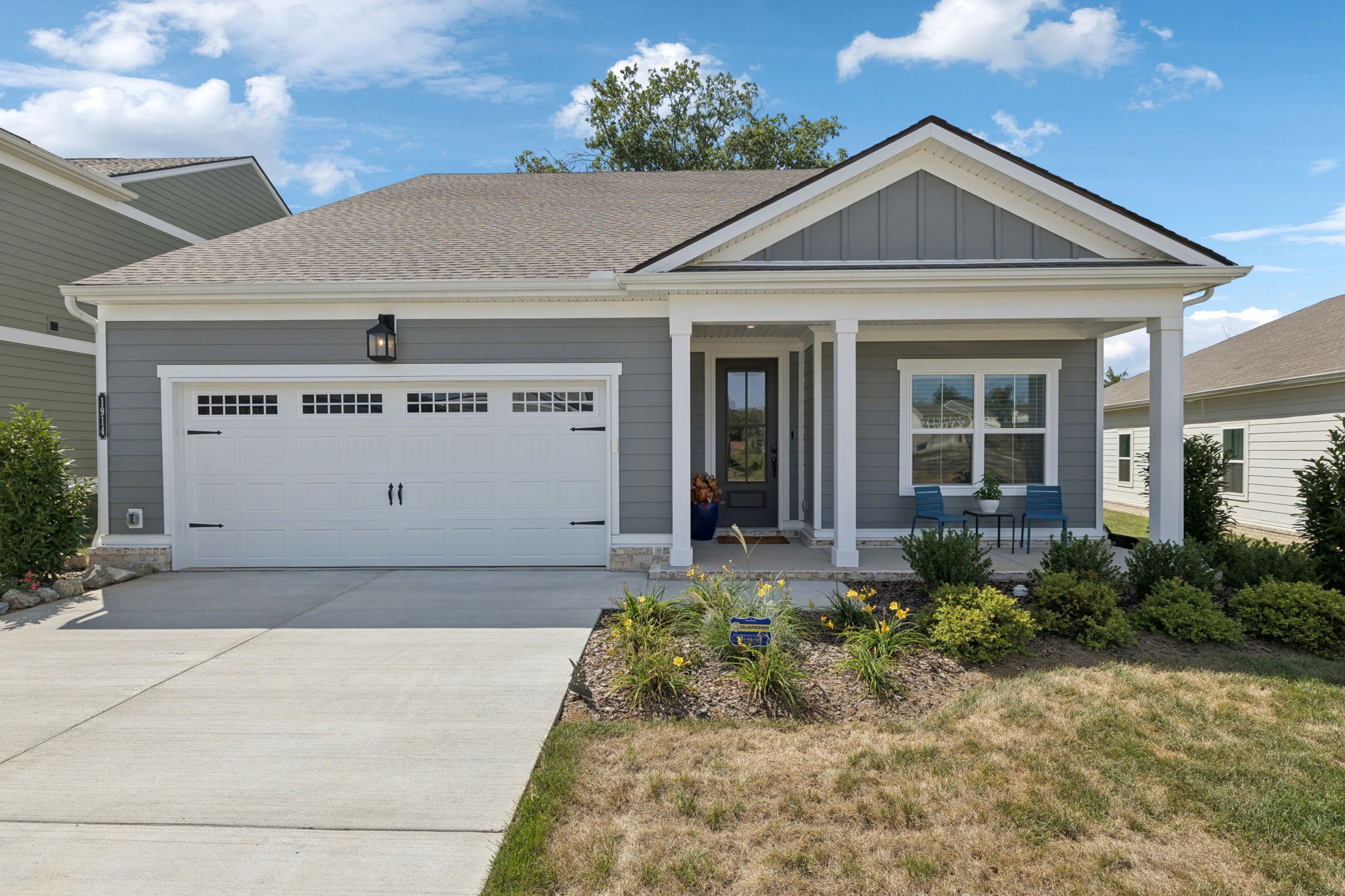1914 Hildebrand Ln