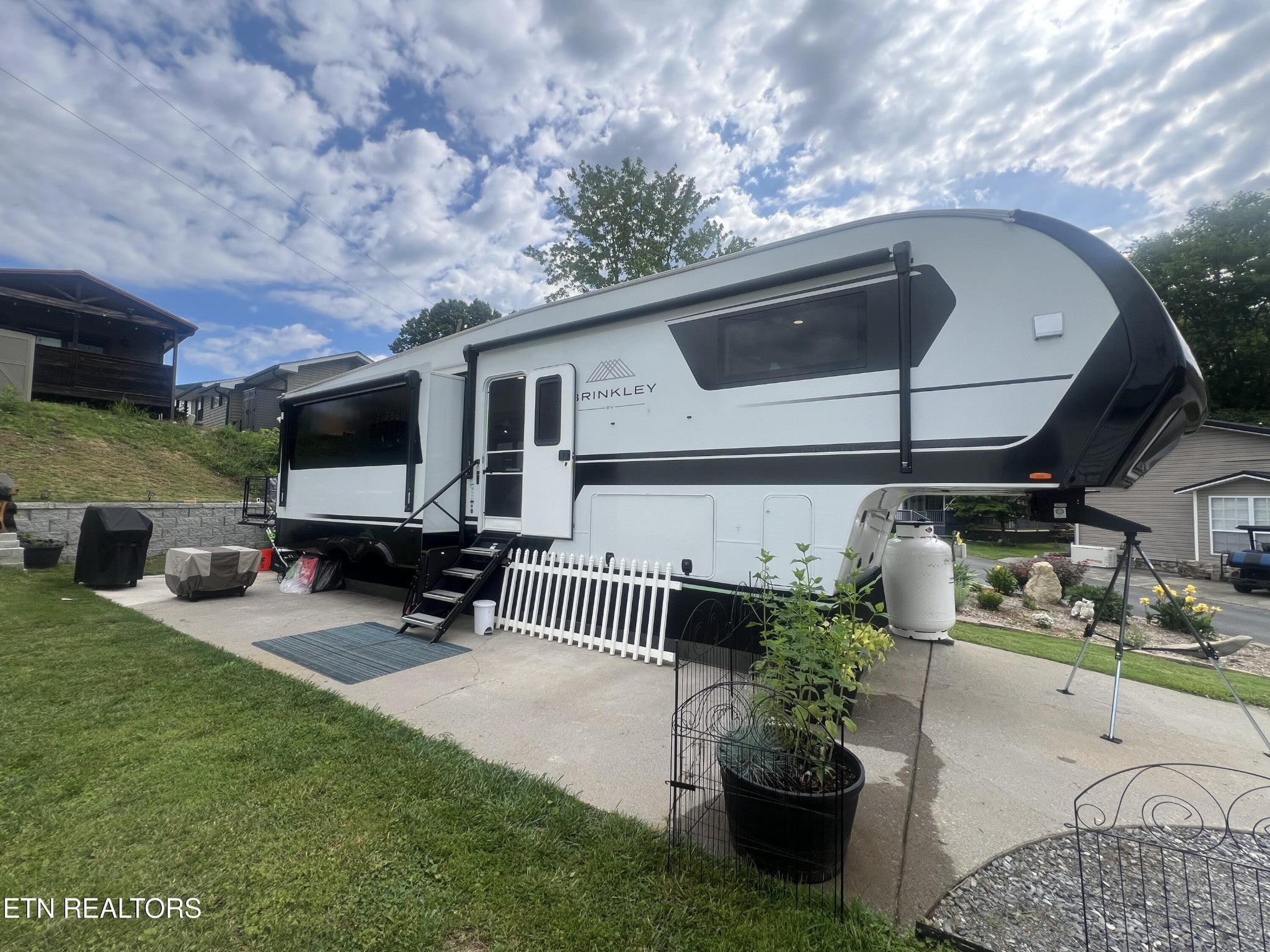 159 Flamingo Circle