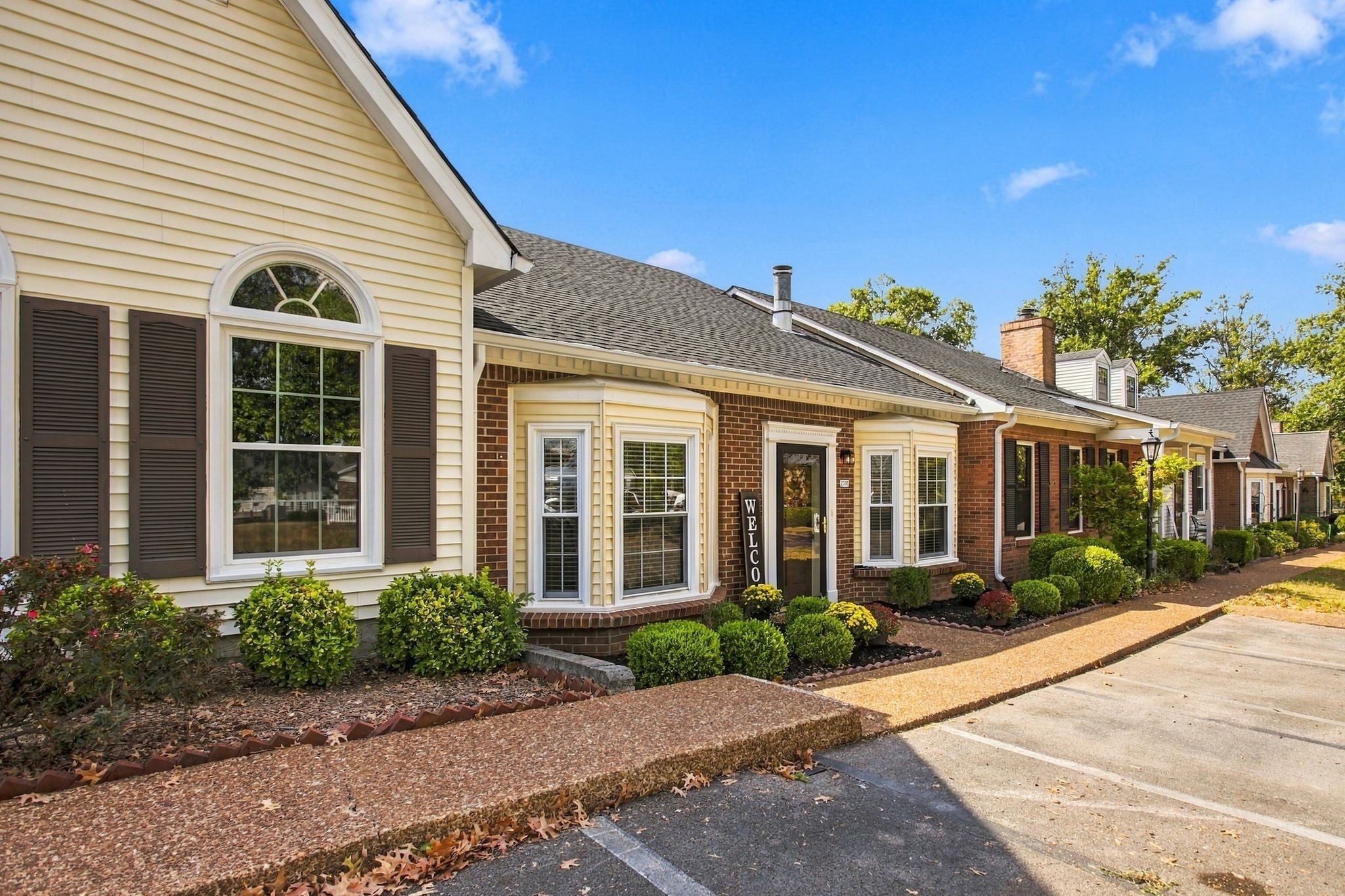 2041 Union Pl