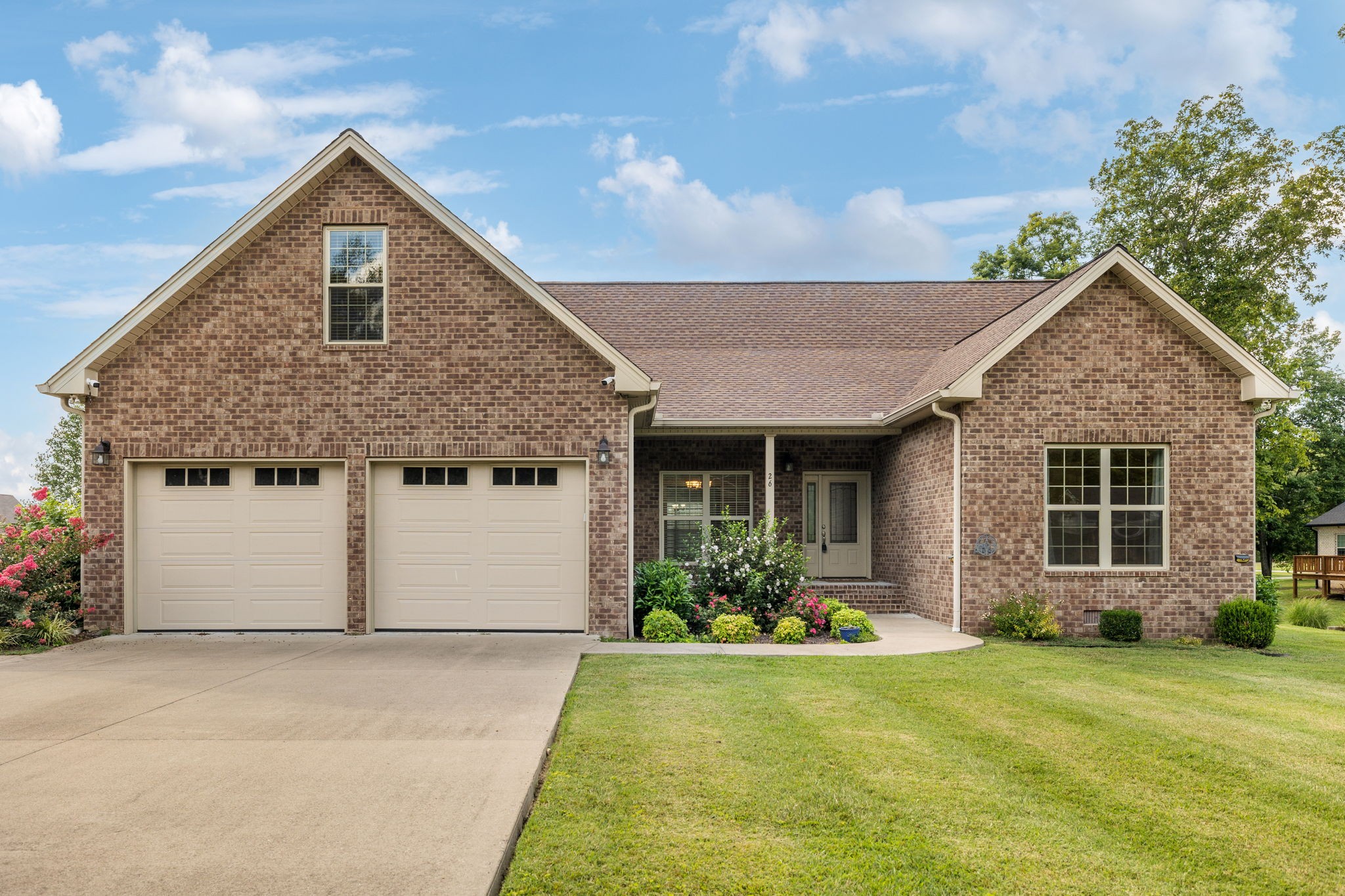 26 Deerfield Ln