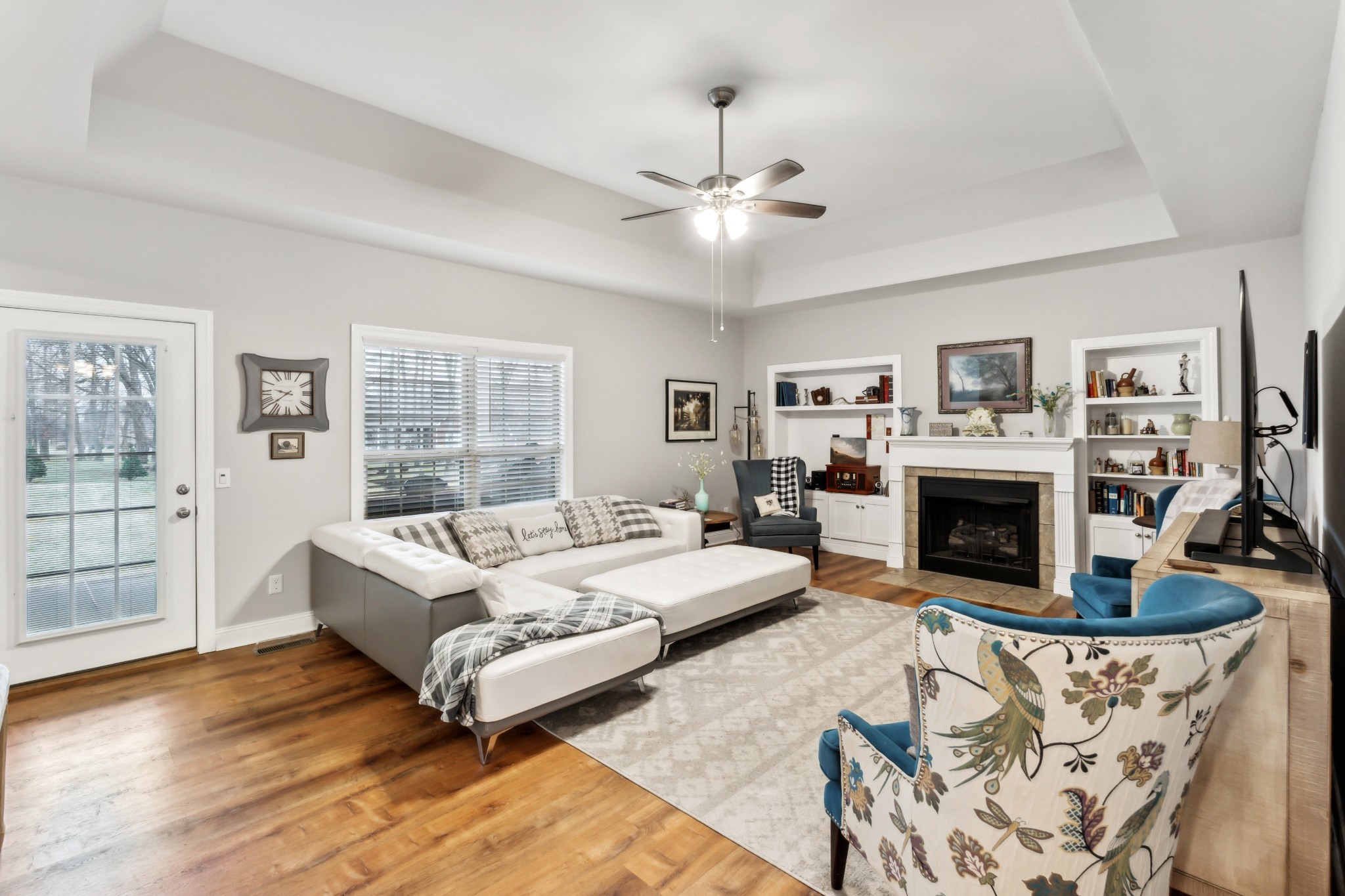 26 Deerfield Ln