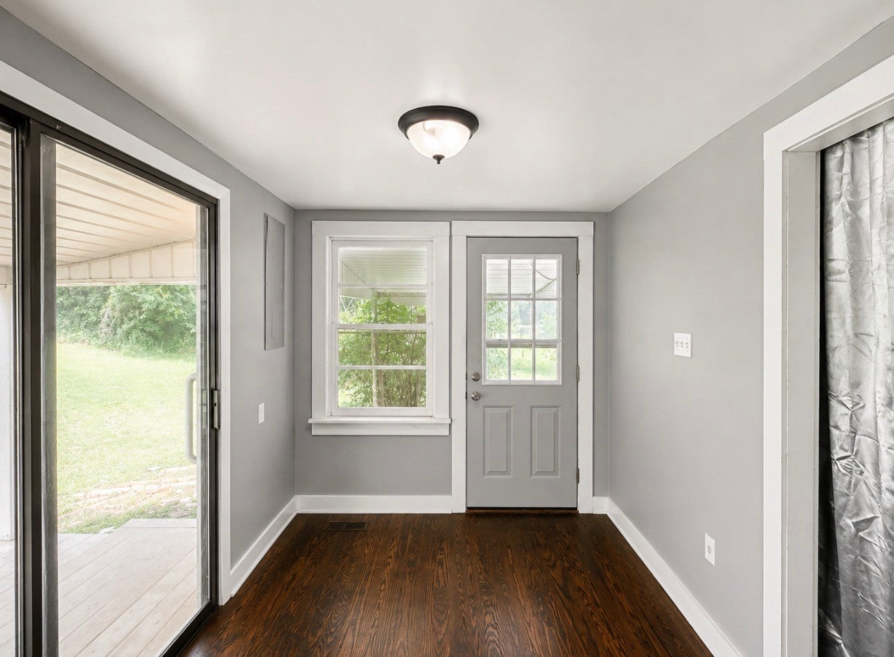 9097 Denton Rd