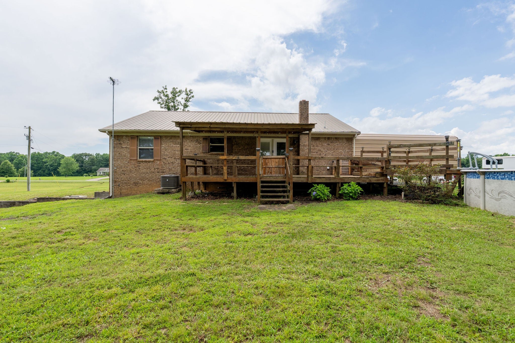 190 Buford Moore Ln