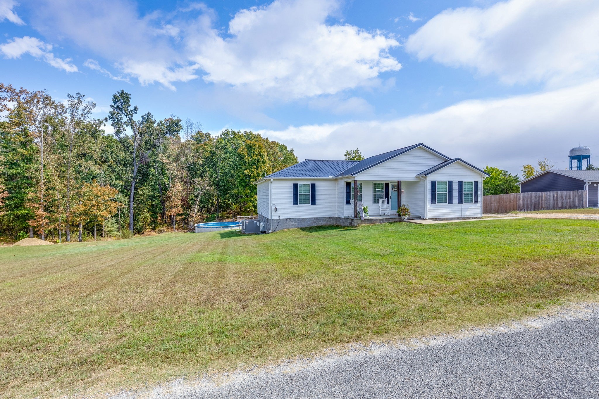 251 Hurst Rd
