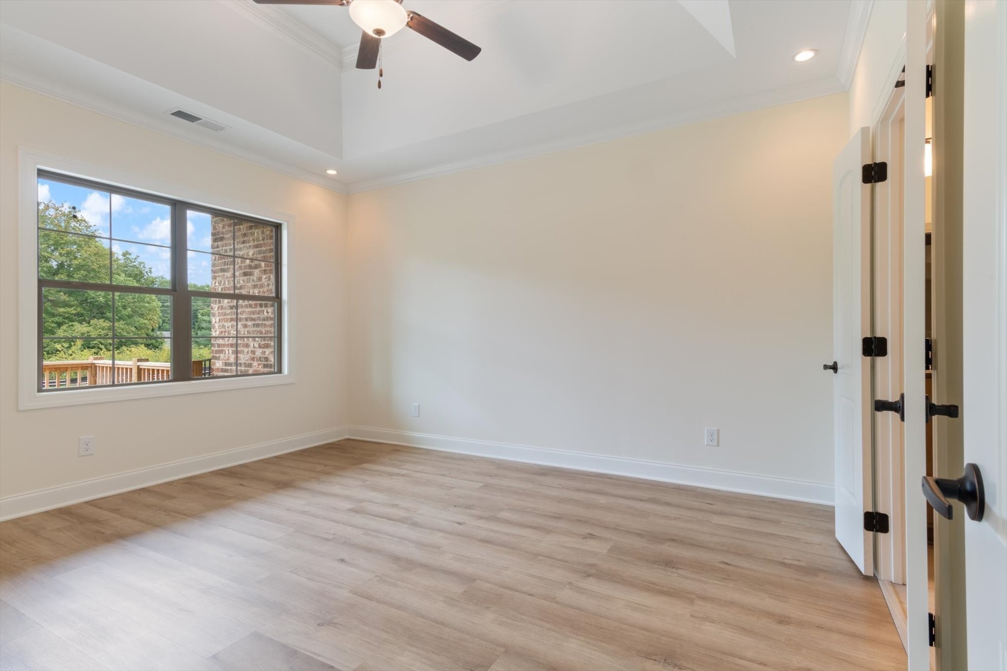 477 W Foxrun