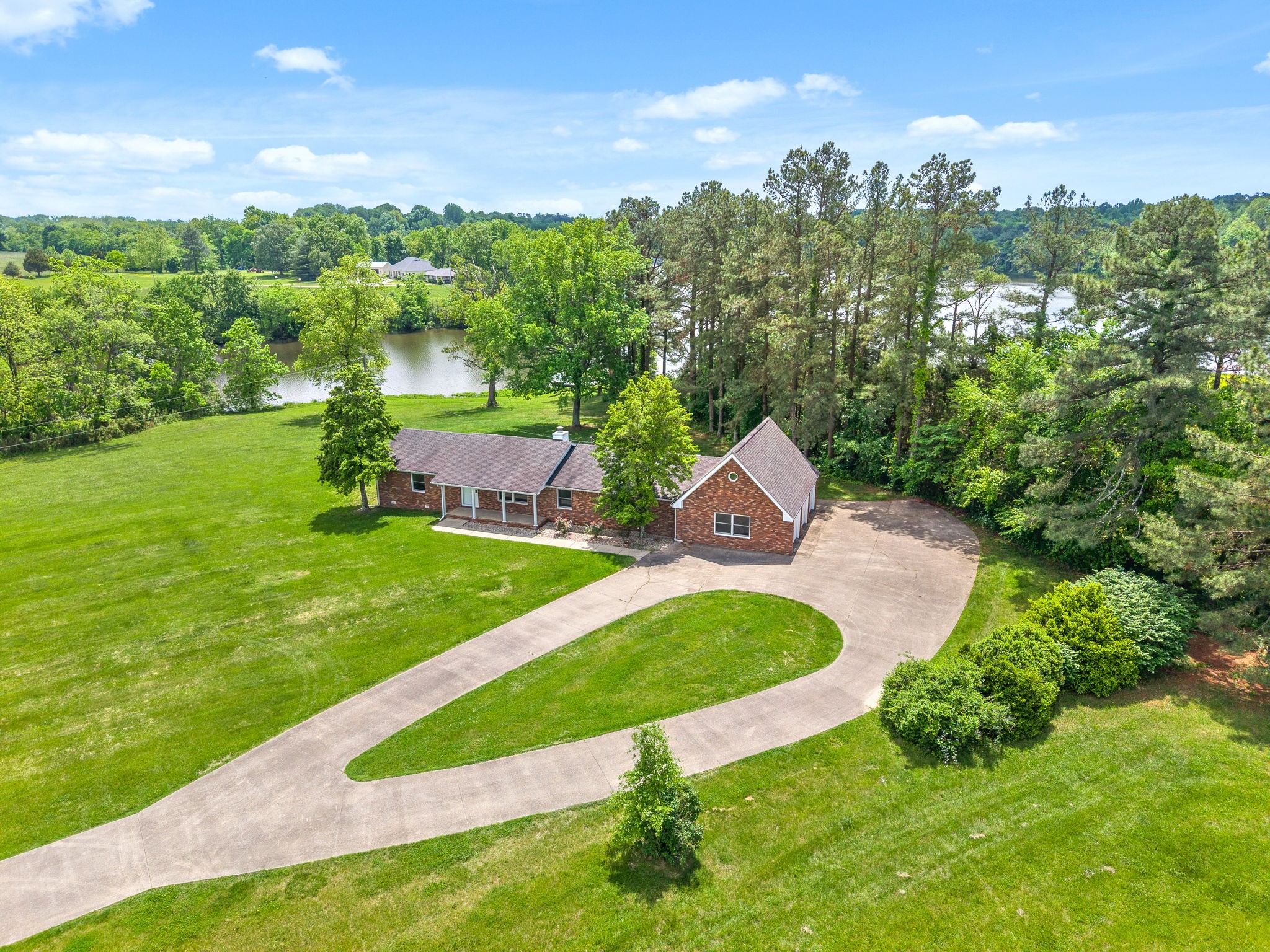 5130 Greenville Rd