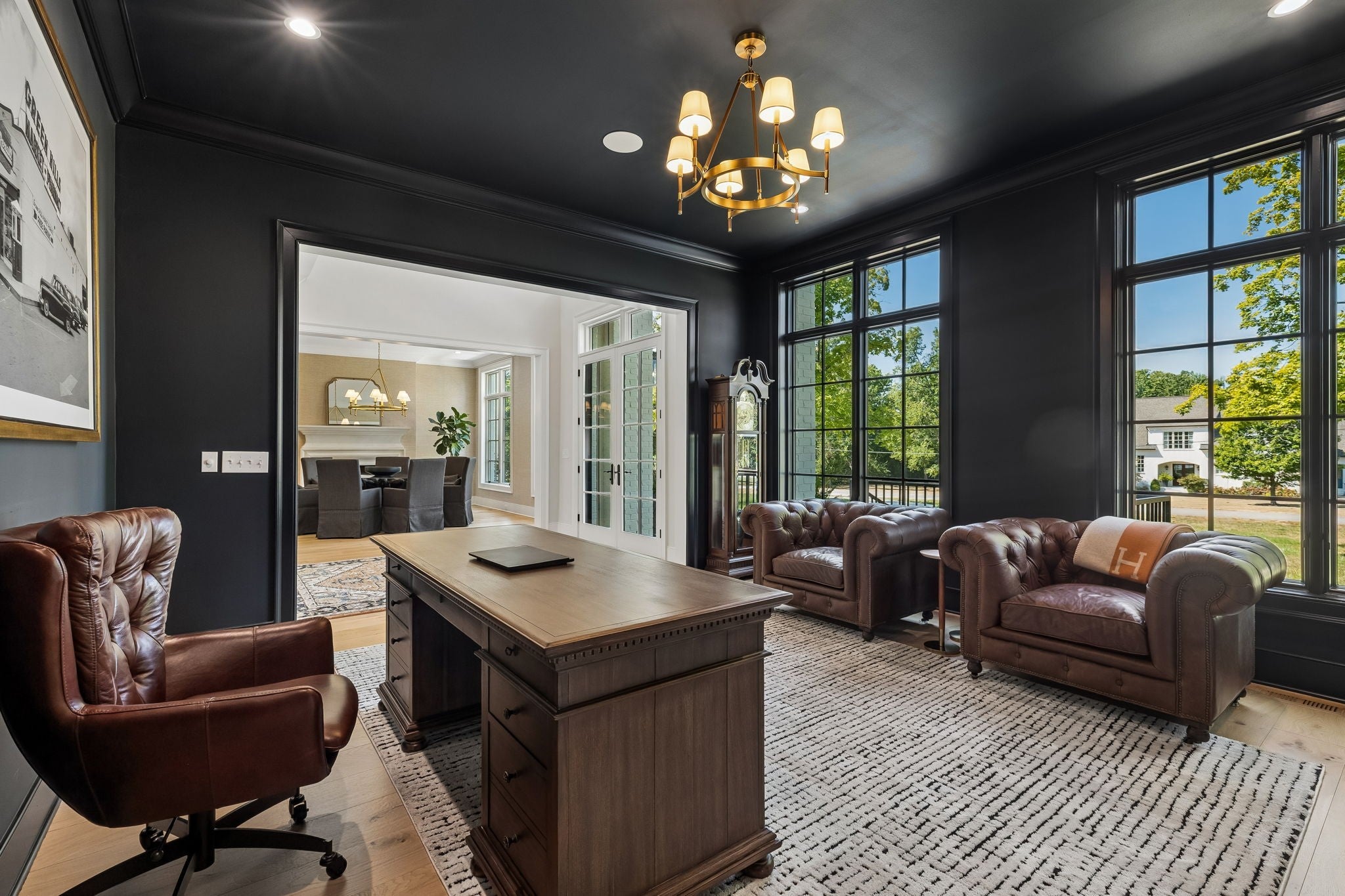 4712 Hazelwood Cir