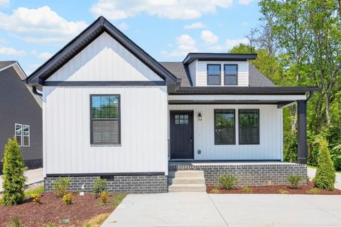 Photo of 206 Ross Ave #110, Gallatin, TN 37066 (MLS # 3175637)