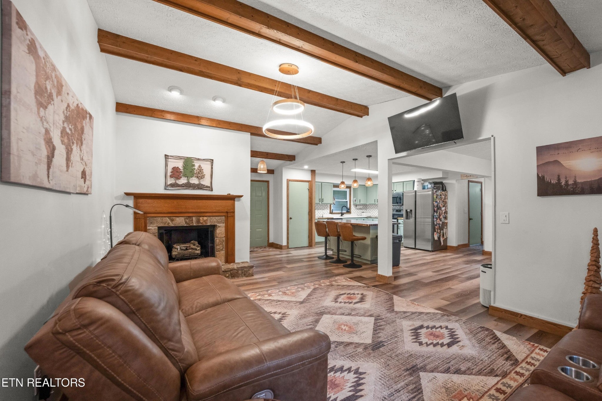 241 Cardinal Loop