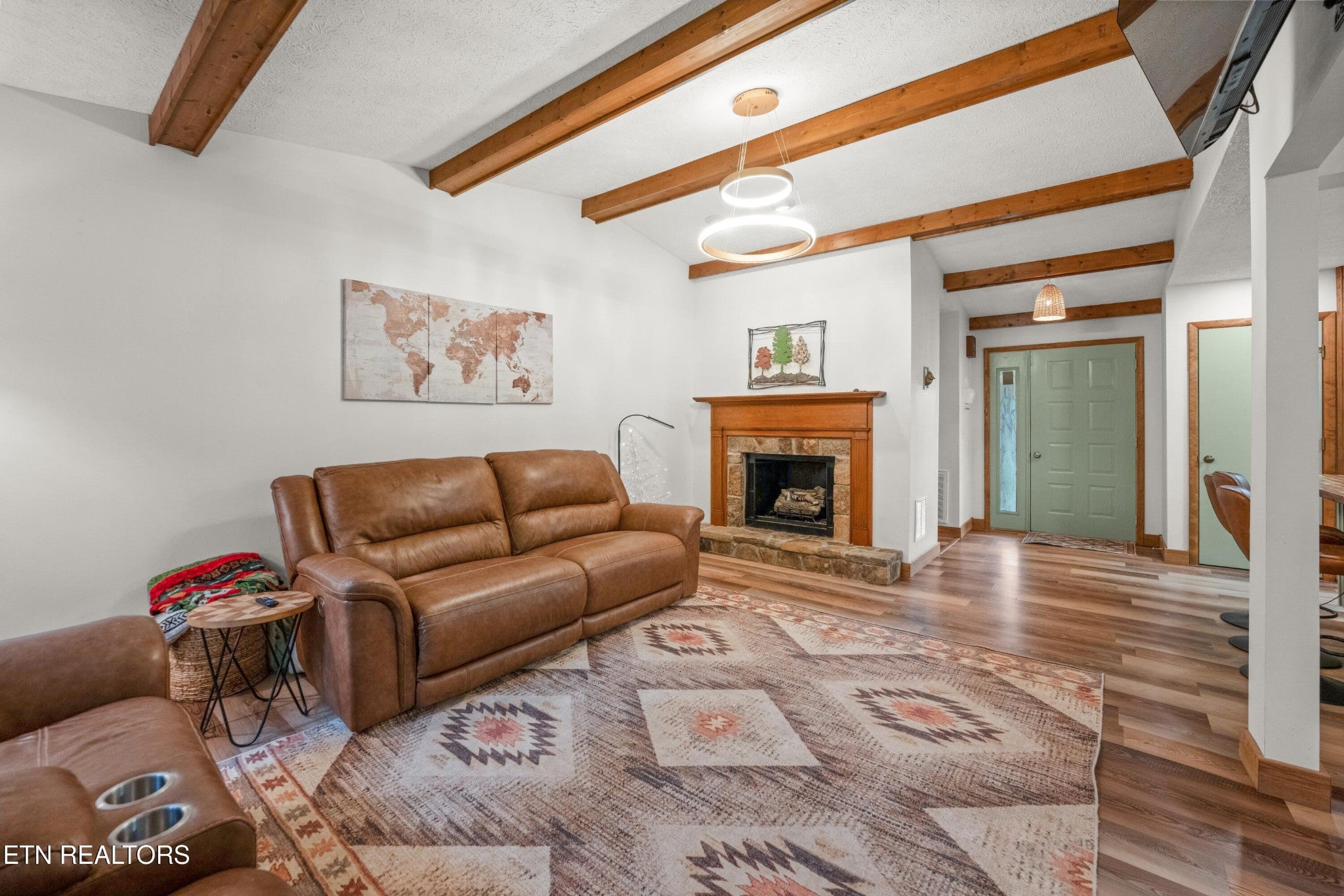 241 Cardinal Loop