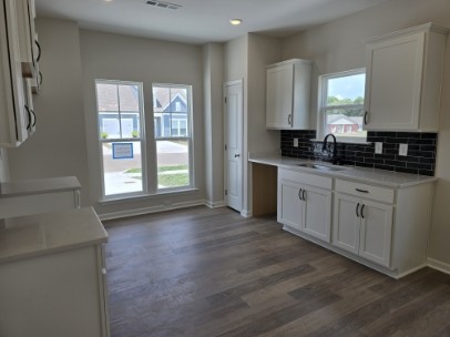 5142 Pace Park Cir