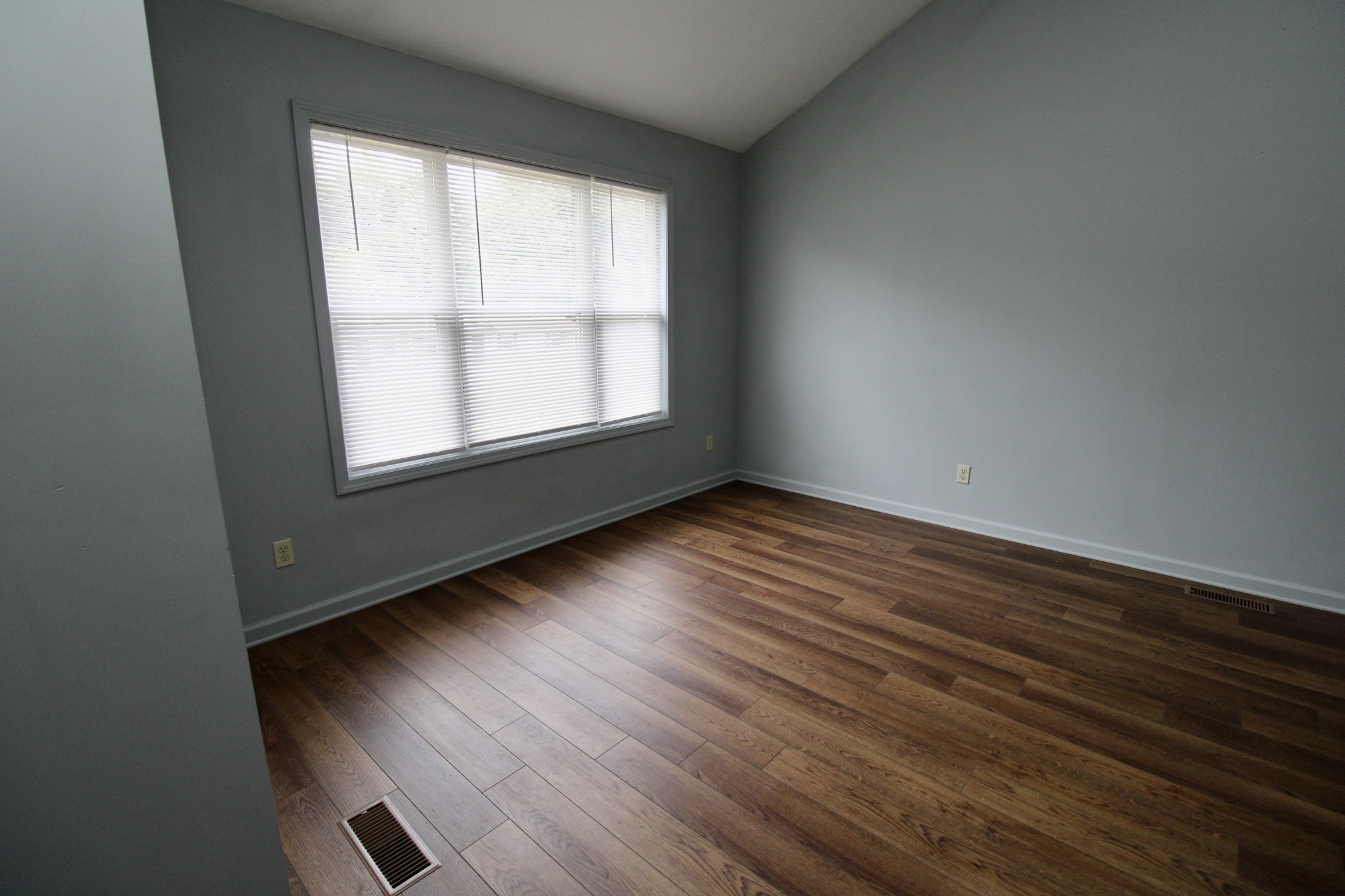 422 Saddle Club Loop