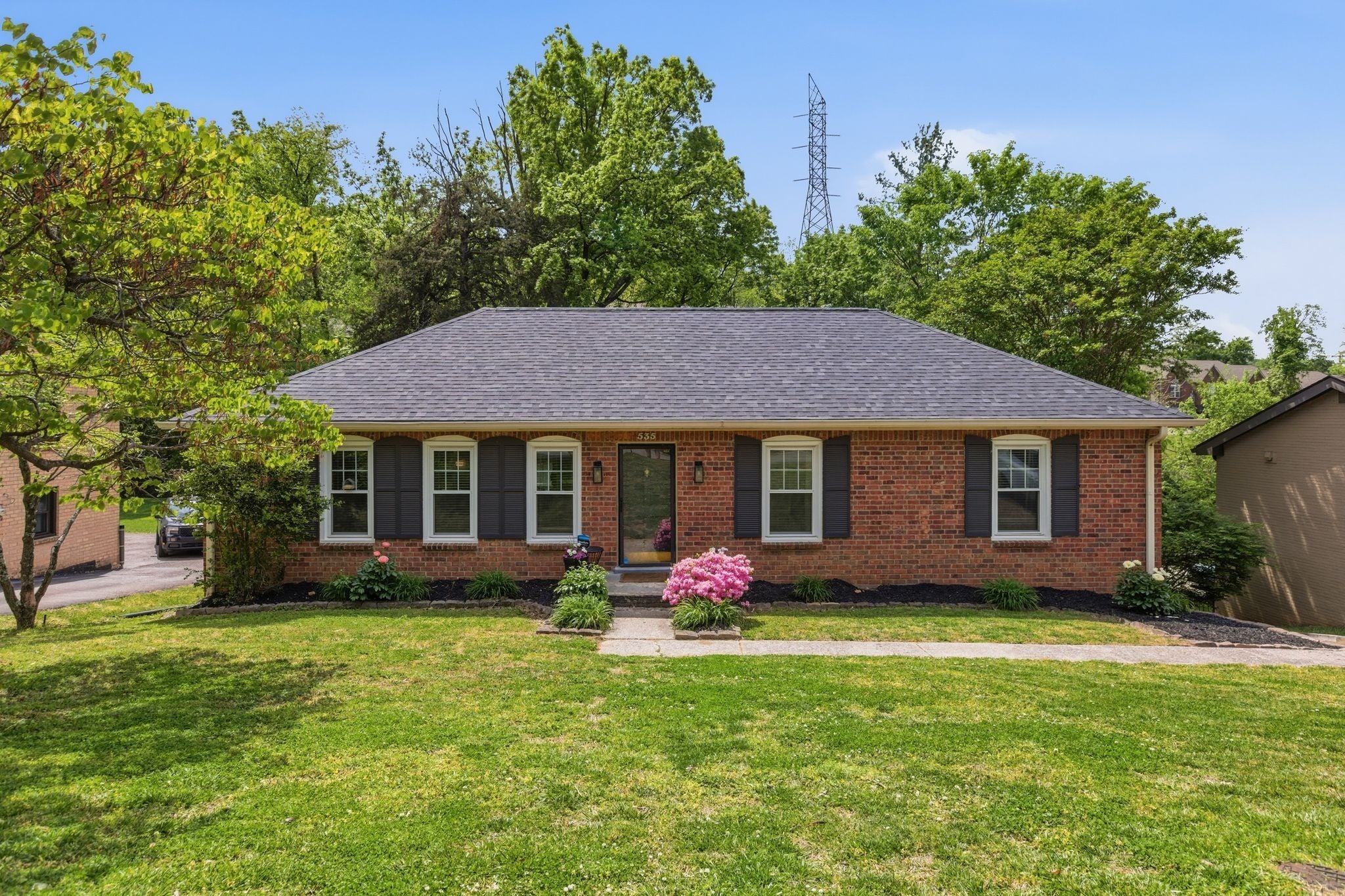 3-bed listing at 535 Huntington Pkwy, Nashville
